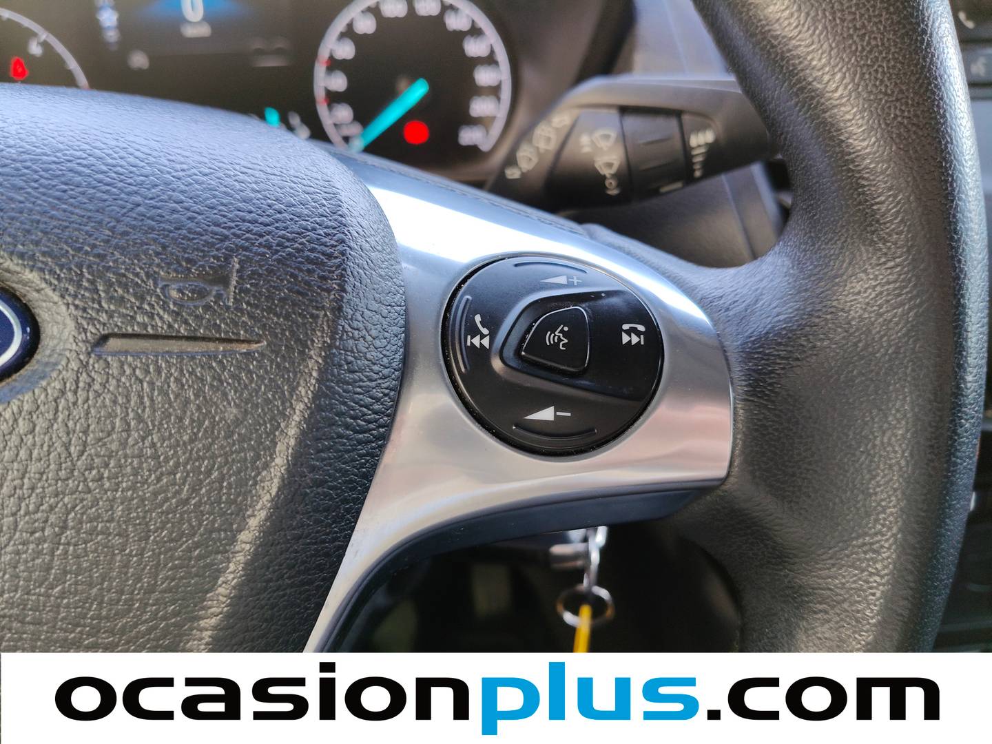Ford Transit Connect Ford Transit Connect 1.5 TDCI Trend 230 L2  (120 CV) 7 Plazas seminuevo