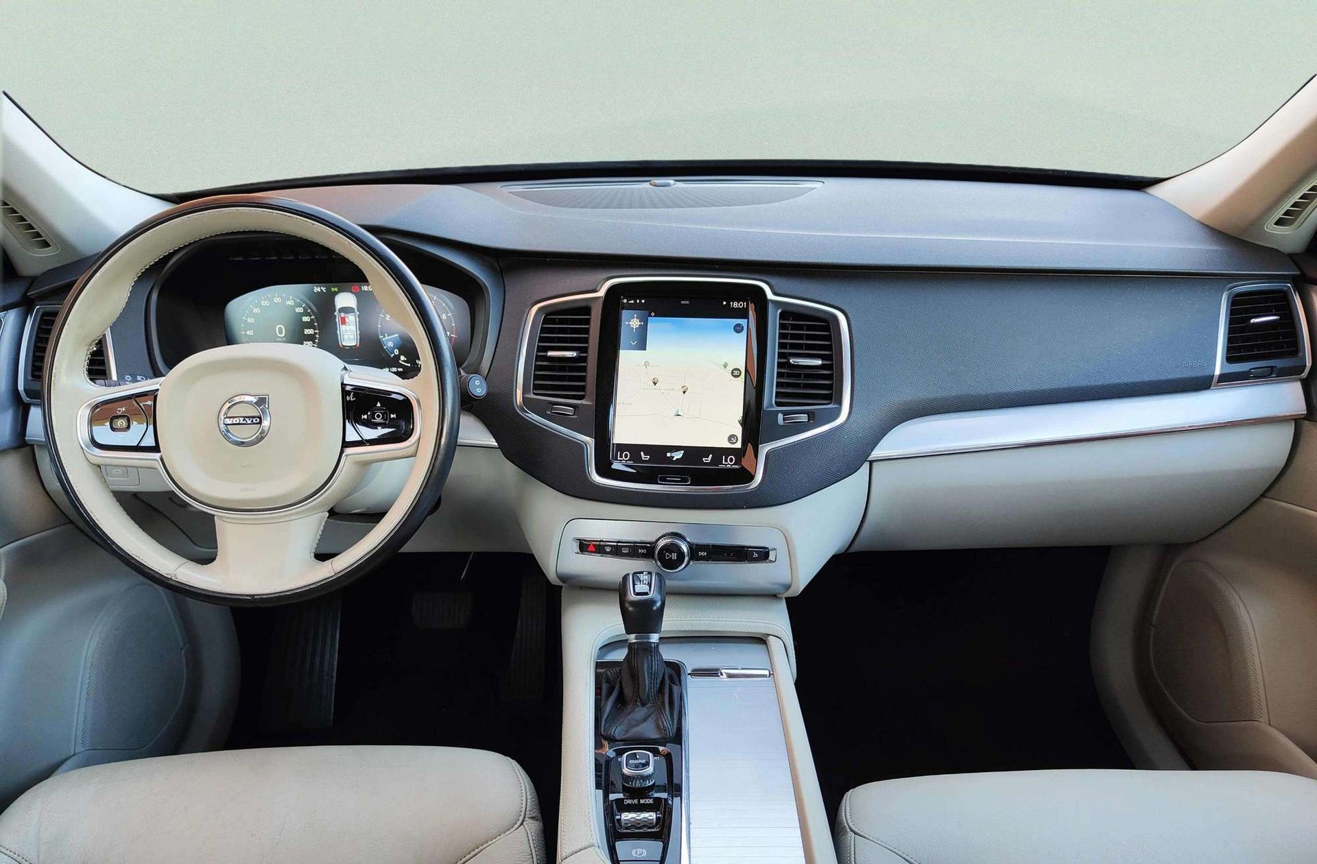 Volvo XC90 T5 Momentum AWD 7 plazas - foto 9