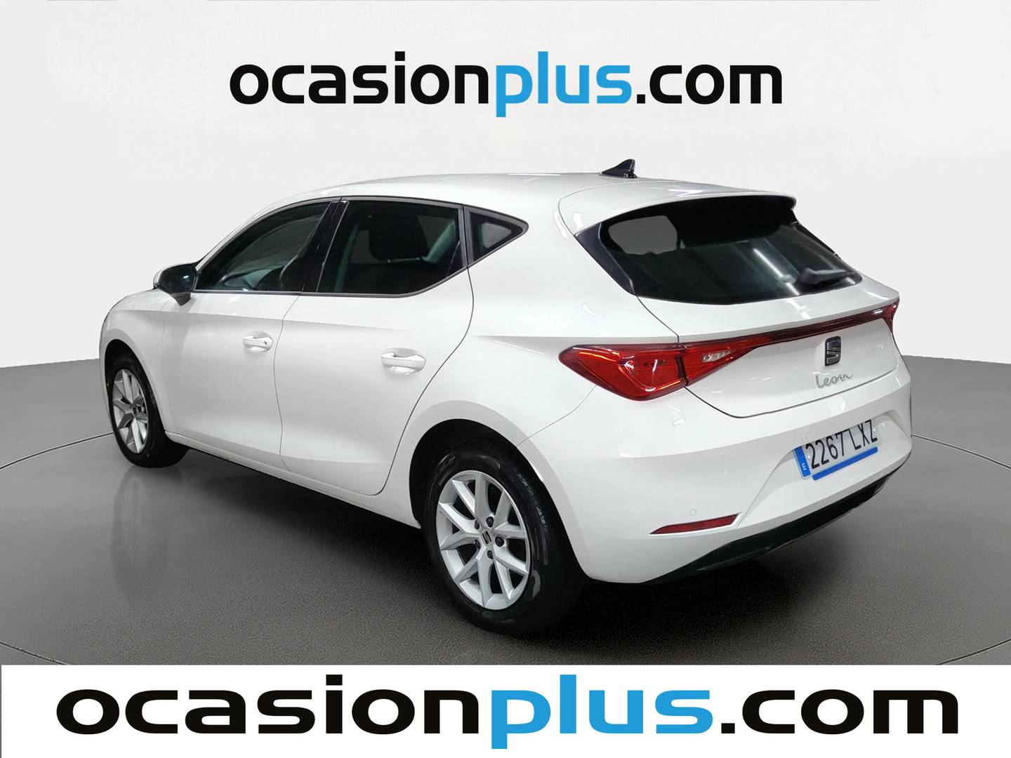 Foto trasera Seat León Seat León 1.0 TSI S&S Style Go (110 CV) derecha