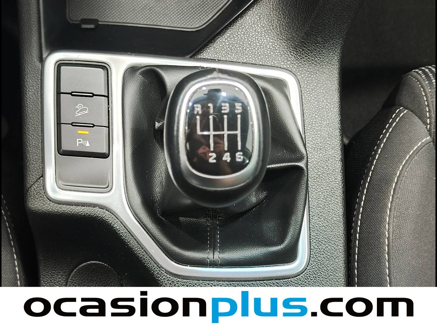 KIA Sportage KIA Sportage 1.6 MHEV Black Edition (136 CV) de segunda mano
