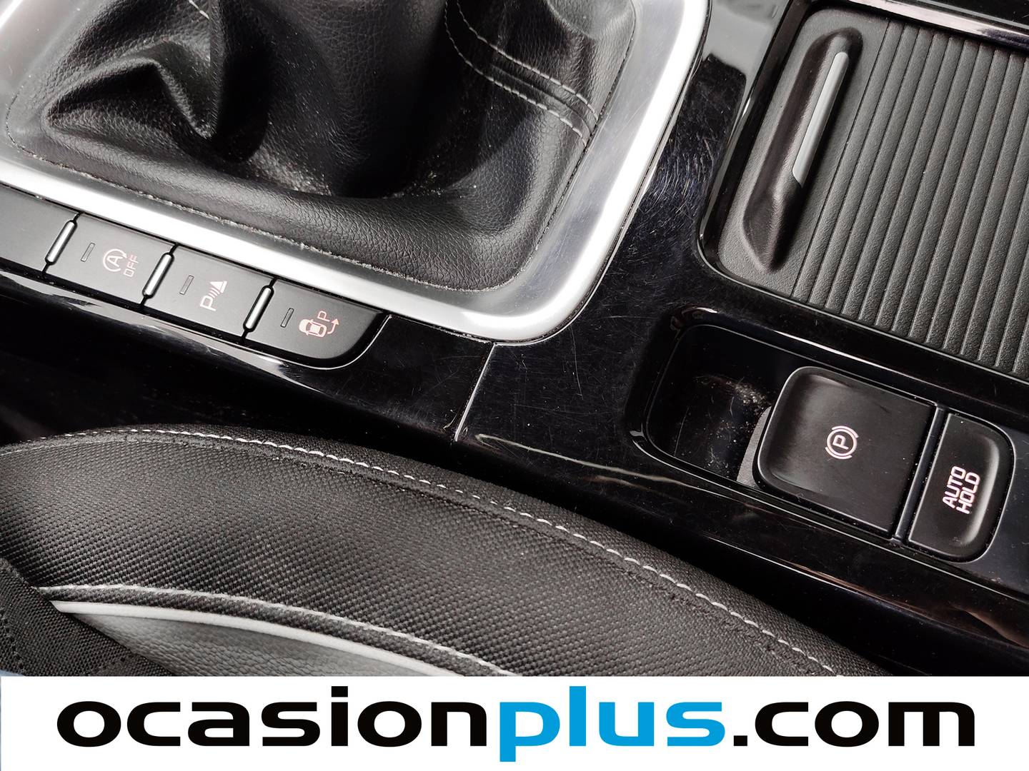 Foto KIA Ceed Kia Ceed 1.4 T-GDi GT Line (140 CV)