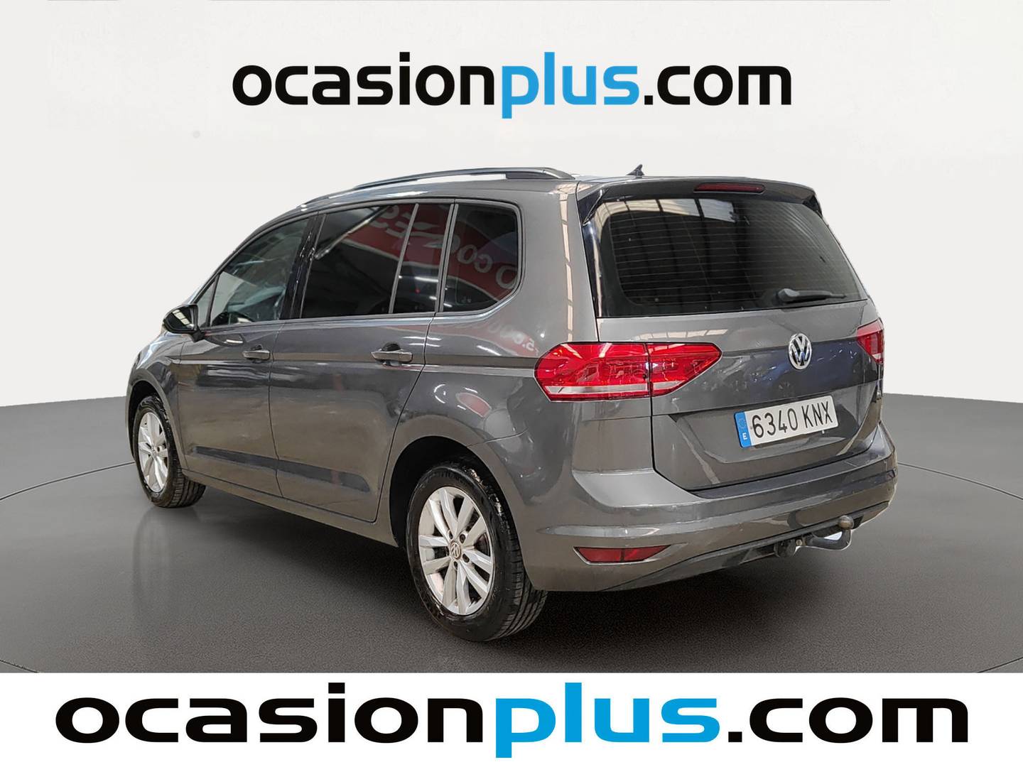 Foto trasera Volkswagen Touran Volkswagen Touran Business & Navi 1.6 TDI (115 CV) 7 Plazas izquierda