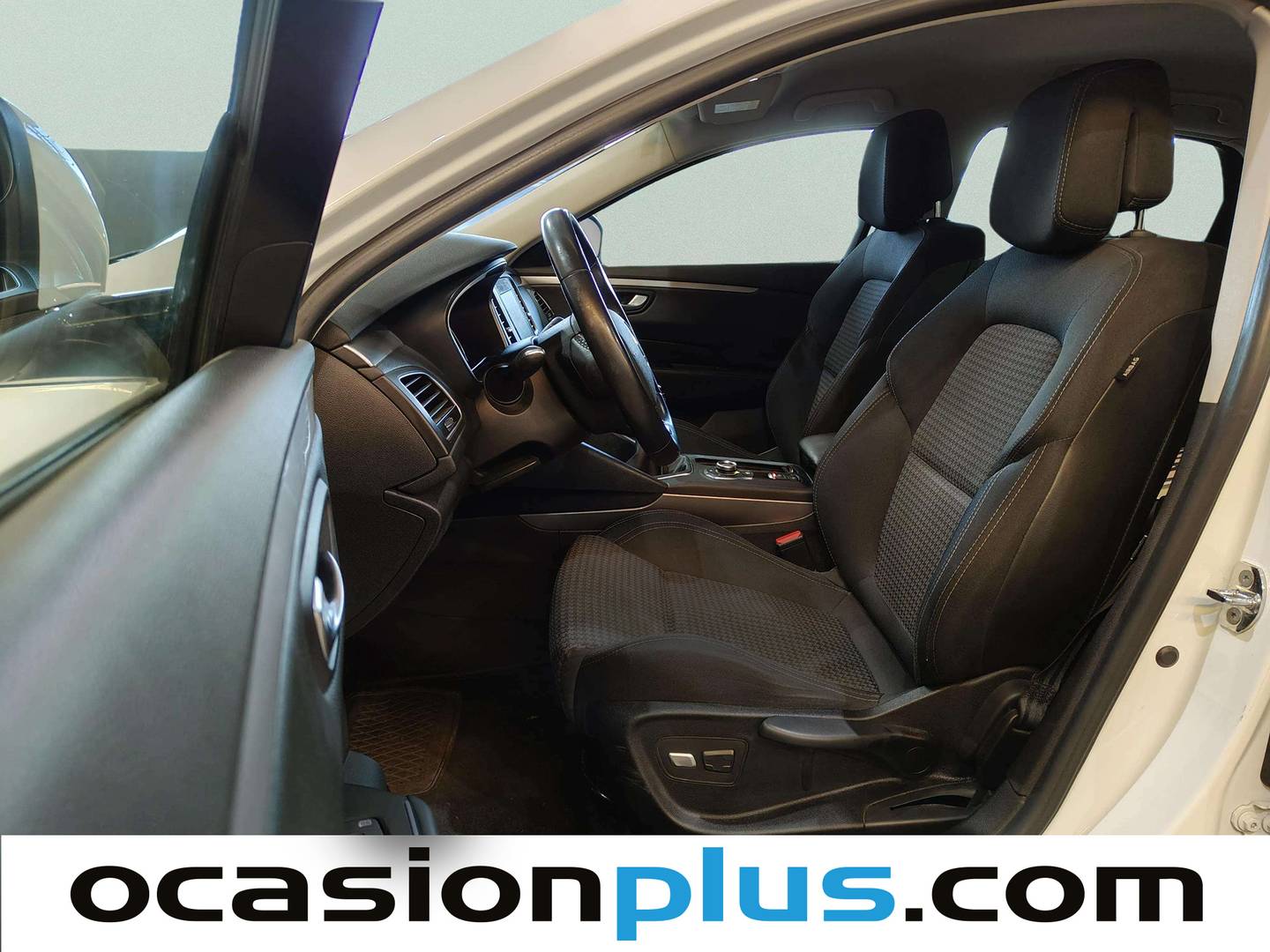 Foto asientos delanteros Renault Talisman Renault Talisman Intens Energy dCi (130 CV)