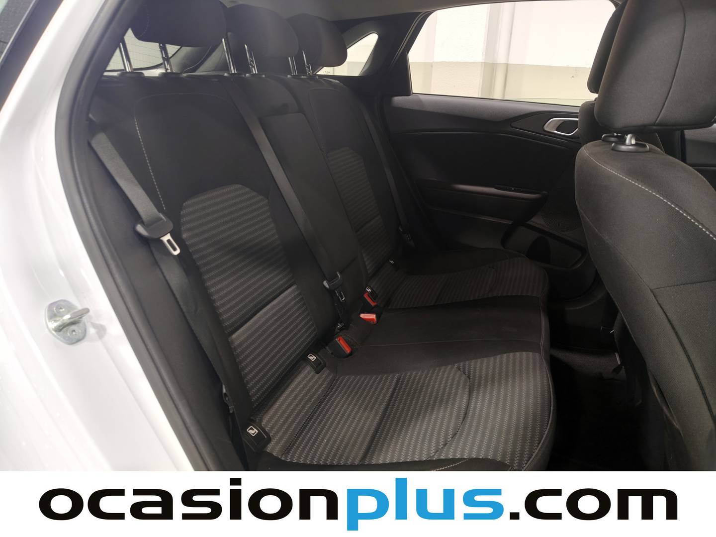 KIA Ceed KIA Ceed 1.6 MHEV iMT Drive (136 CV) al mejor precio
