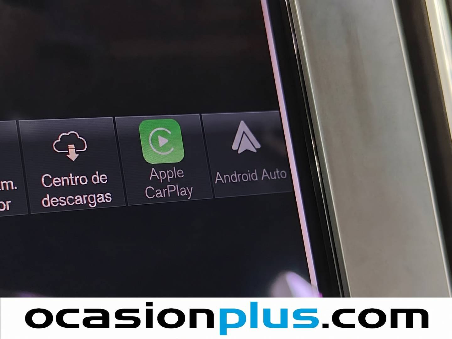 Extras y acabados del Volvo XC40 Volvo XC40 T2 Momentum Core (129 CV)