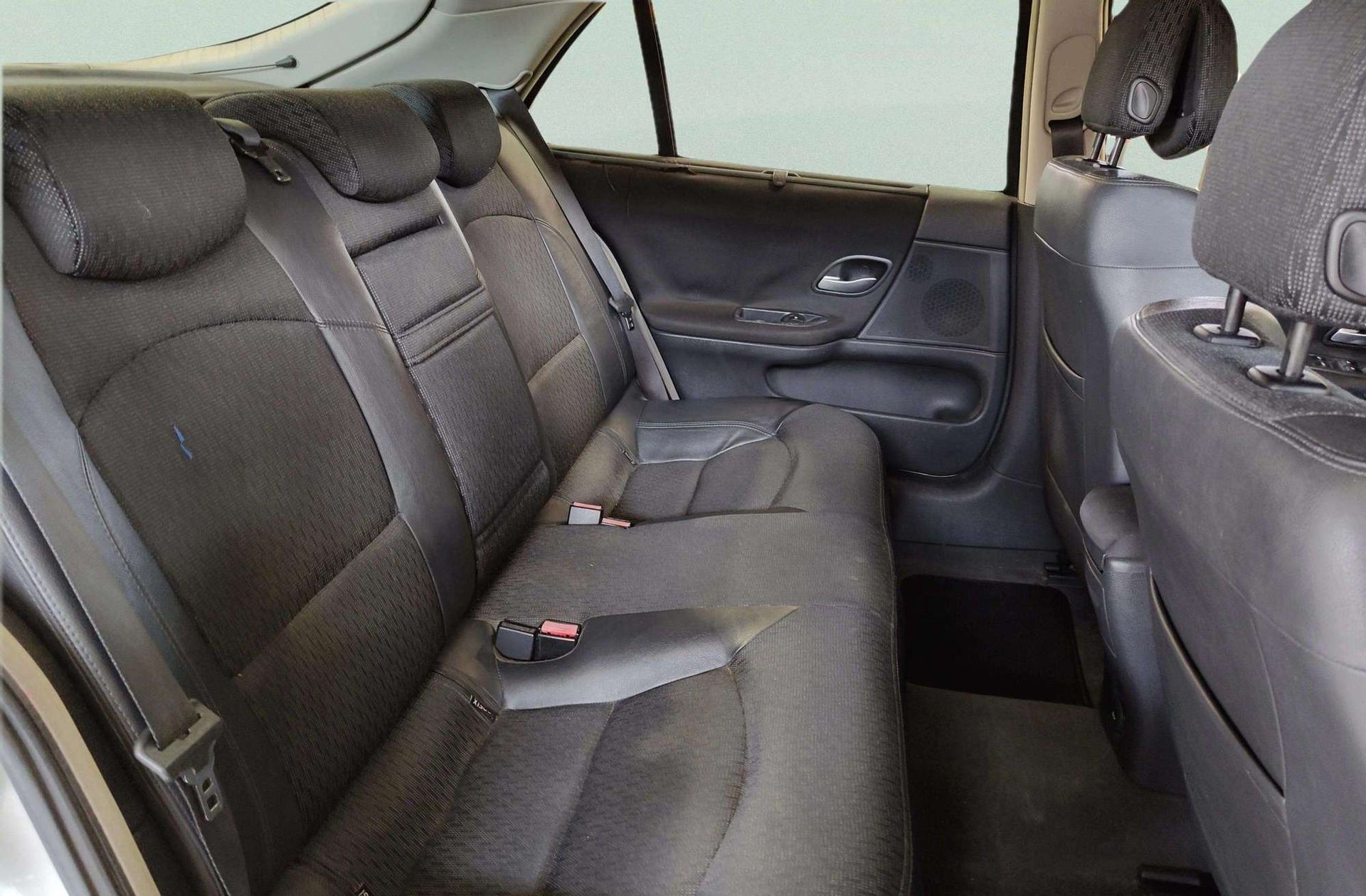 Renault Laguna 2.0 dCi Confort Dynamique - foto 13