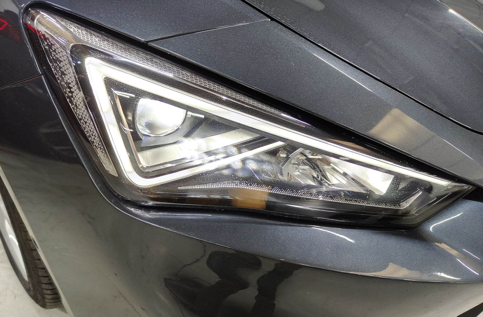 SEAT León 2.0 TDI FR Go L DSG - foto 16