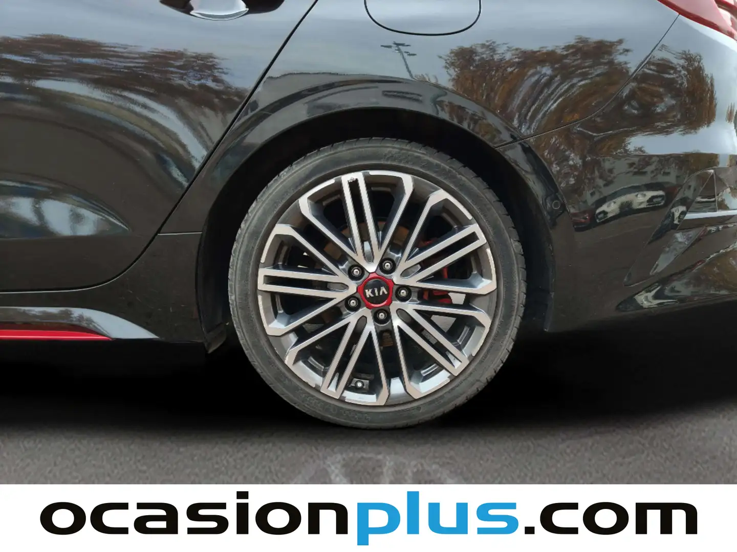 Foto KIA ProCeed Kia ProCeed 1.6 T-GDI GT DCT (204 CV)