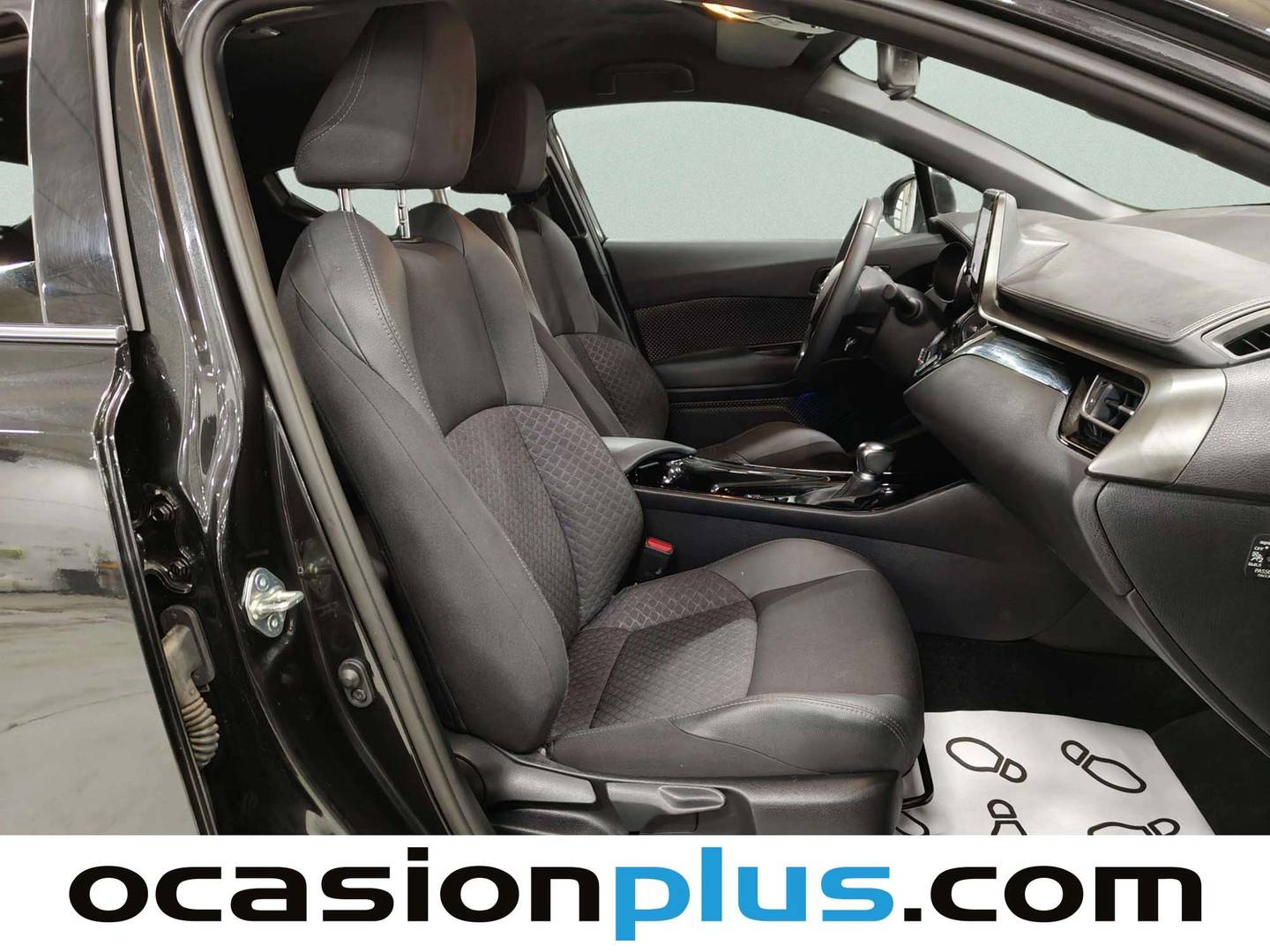 Toyota C-HR Toyota C-HR 1.8 125H Advance (122 CV) híbrido