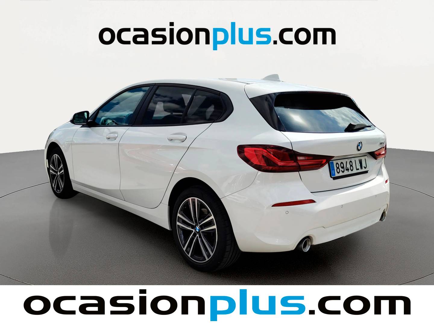 Foto trasera BMW Serie 1 BMW Serie 1 118d Business  (150 CV) izquierda
