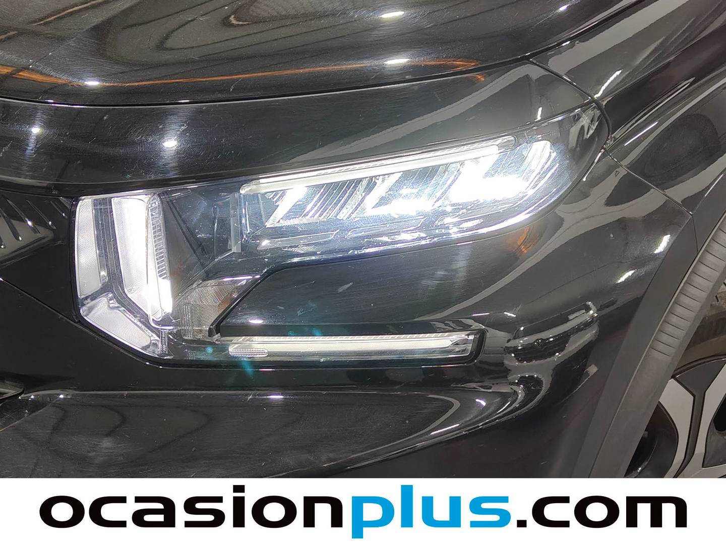 Extras del Citroën C3 Aircross Citroën C3 Aircross Hybrid 145 Plus e-DCS6 (145 CV)