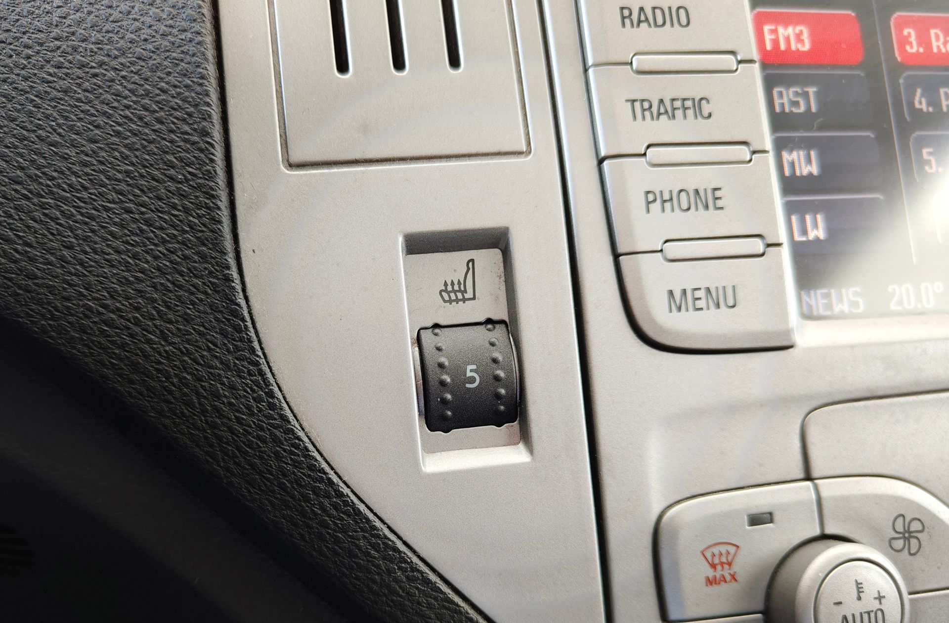 Ford Kuga 2.0 TDCi Titanium 4x4 Powershift - foto 8