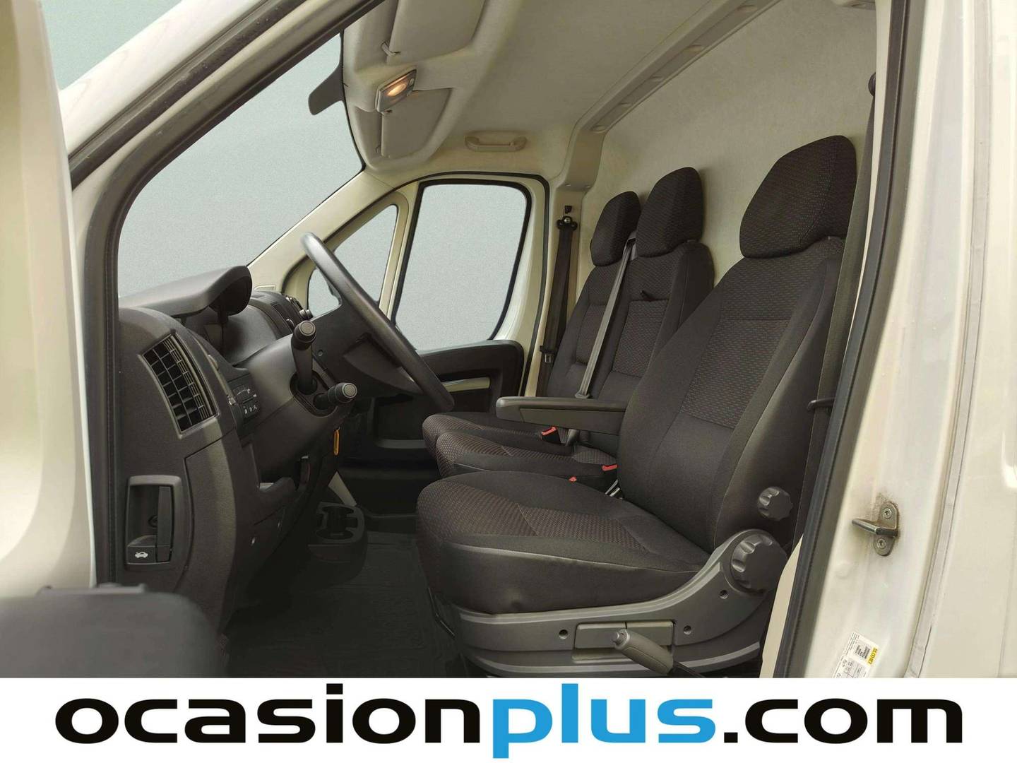 Peugeot Boxer Peugeot Boxer Furgon BlueHDi 120 333 L2H2 (120 CV) 120cv
