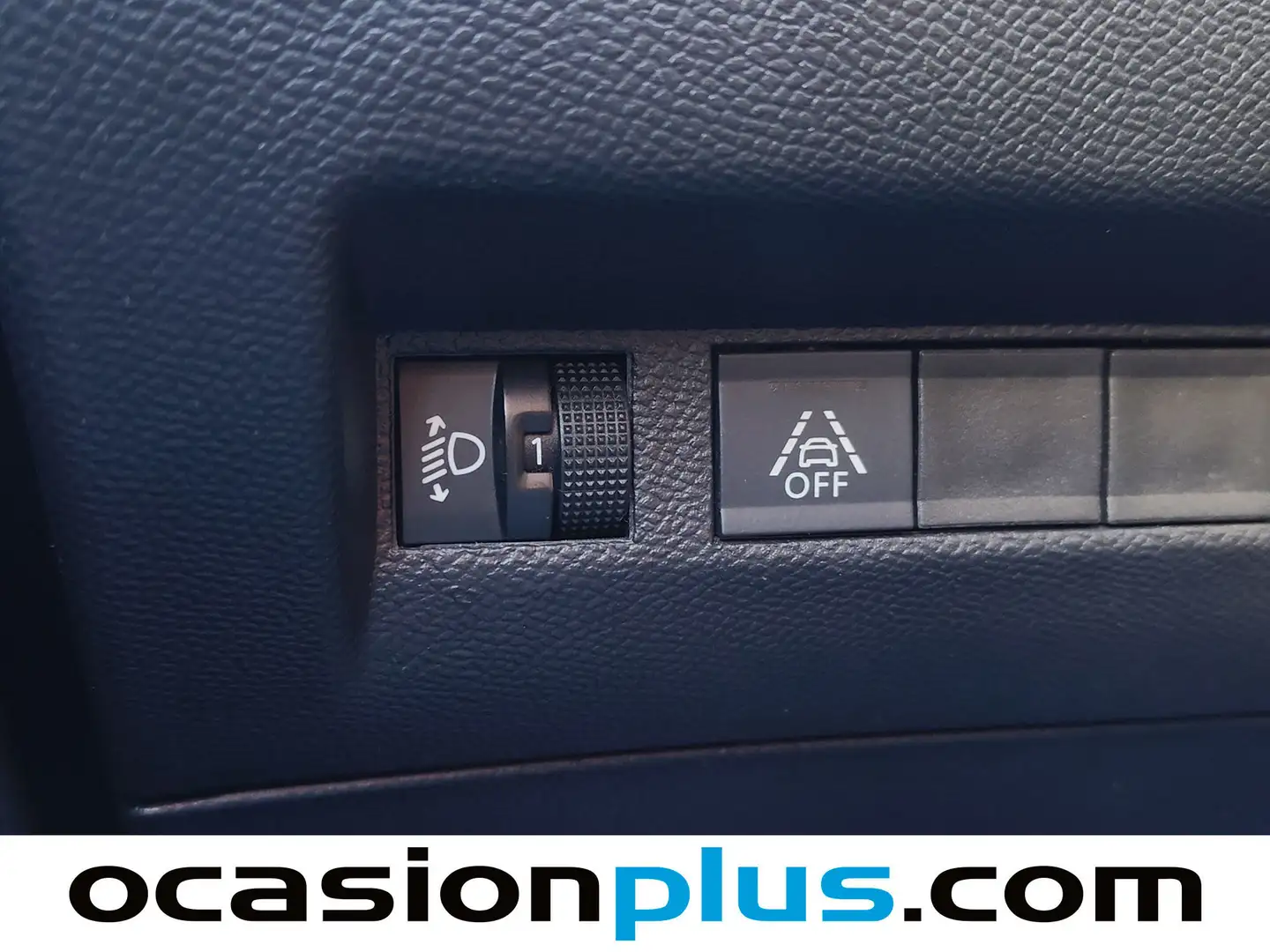 Foto Peugeot 2008 Peugeot 2008 PureTech 100 S&S Allure (100 CV)