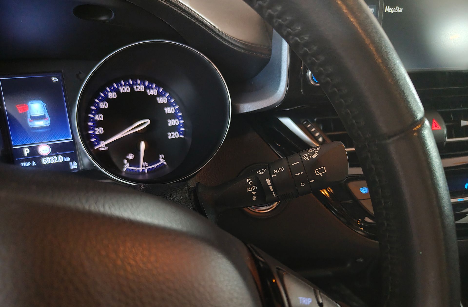 Toyota C-HR 1.8 125H Advance - foto 27