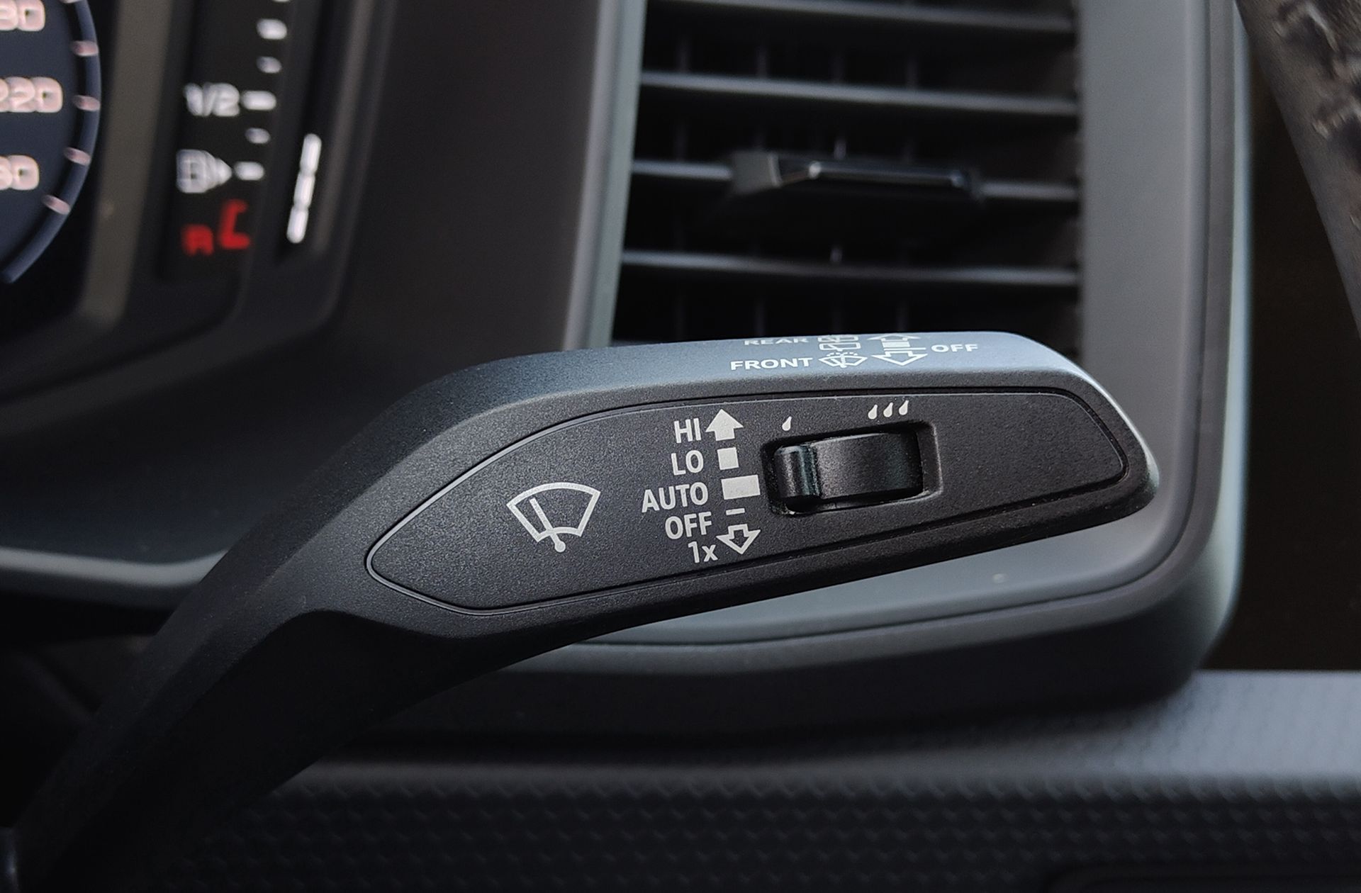 Audi A1 Sportback Advanced 30 TFSI - foto 23