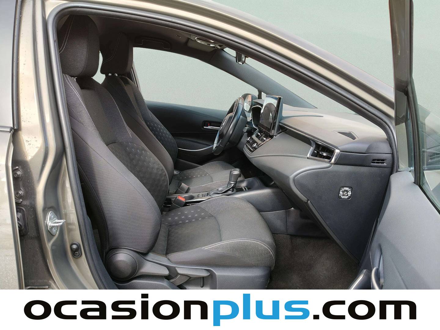 Foto Toyota Corolla Toyota Corolla 140H Active Plus (140 CV)