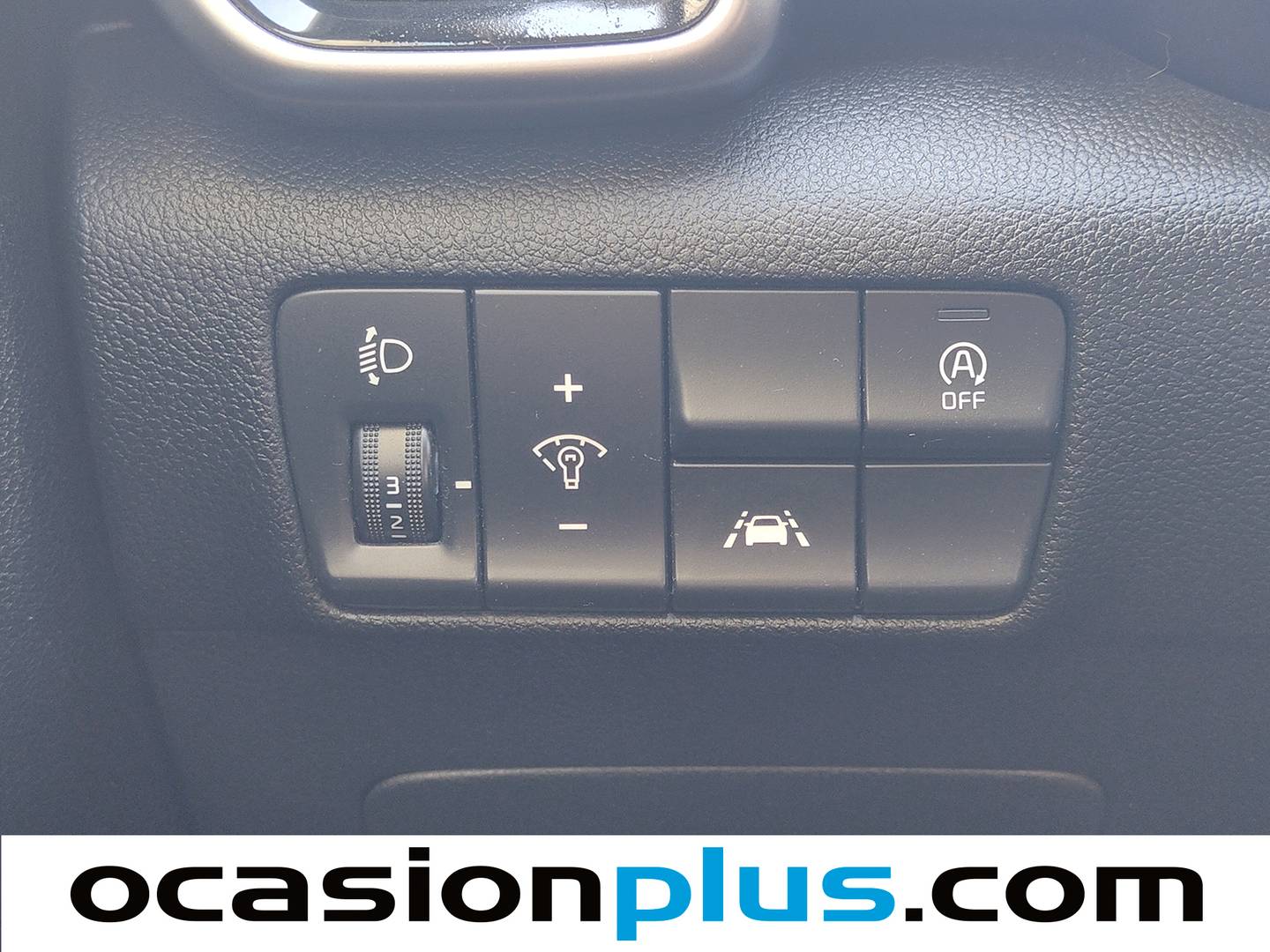 Accesorios del KIA Sportage KIA Sportage 1.6 MHEV Business 4x2 (136 CV)