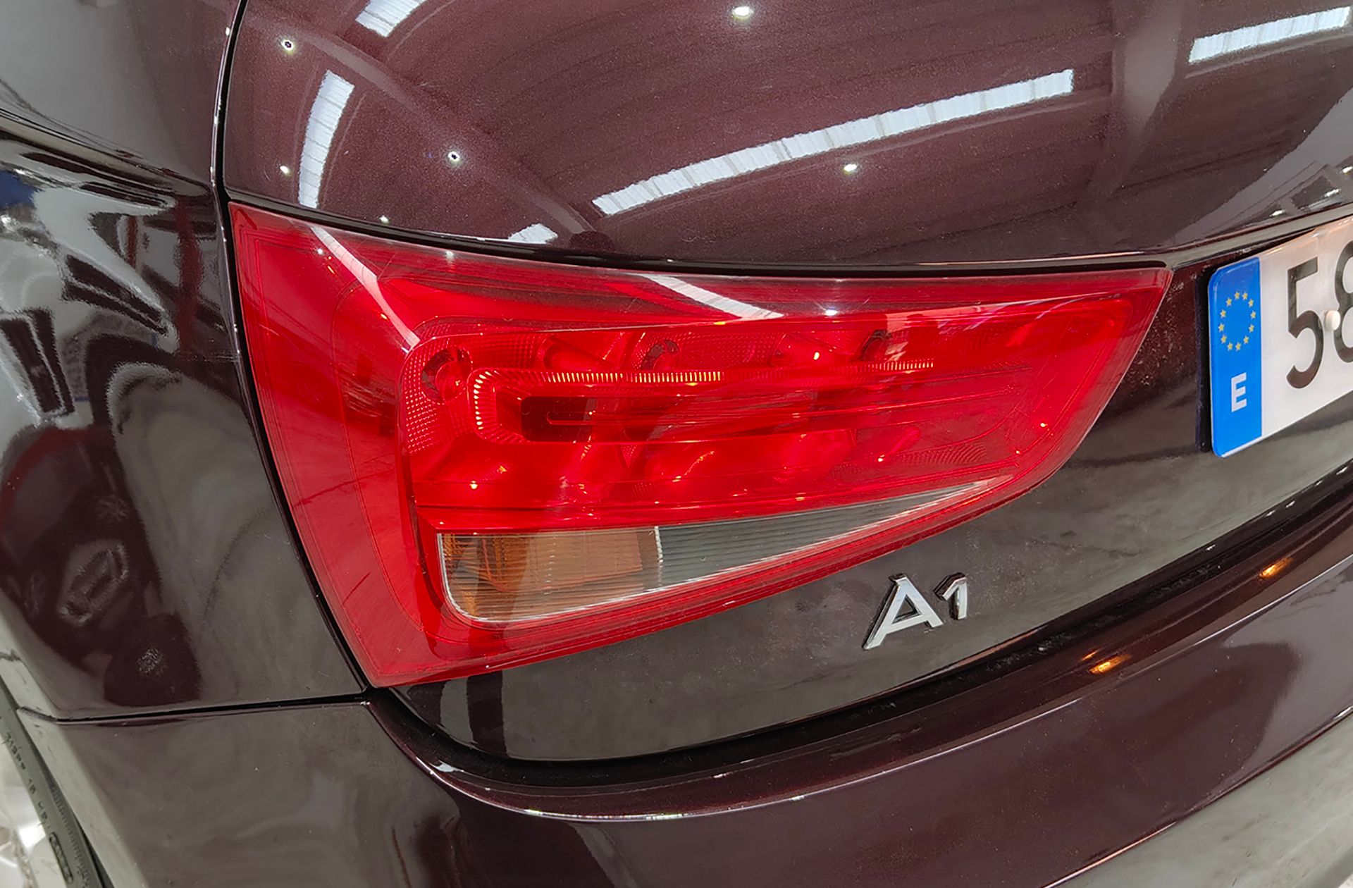 Audi A1 Ambition 1.6 TDI - foto 17