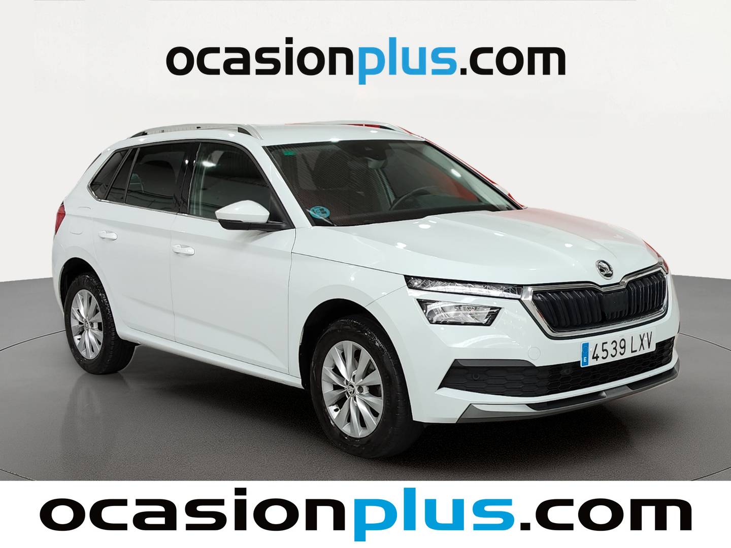 Foto delantera Skoda Kamiq Skoda Kamiq 1.0 TSI Emotion (110 CV) derecha