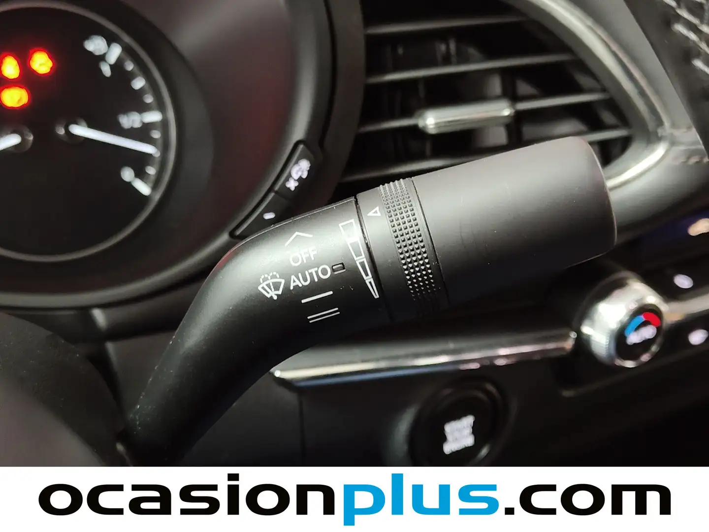 Foto Mazda Mazda3 Mazda Mazda 3 2.0 Skyactiv-G Evolution (122 CV)