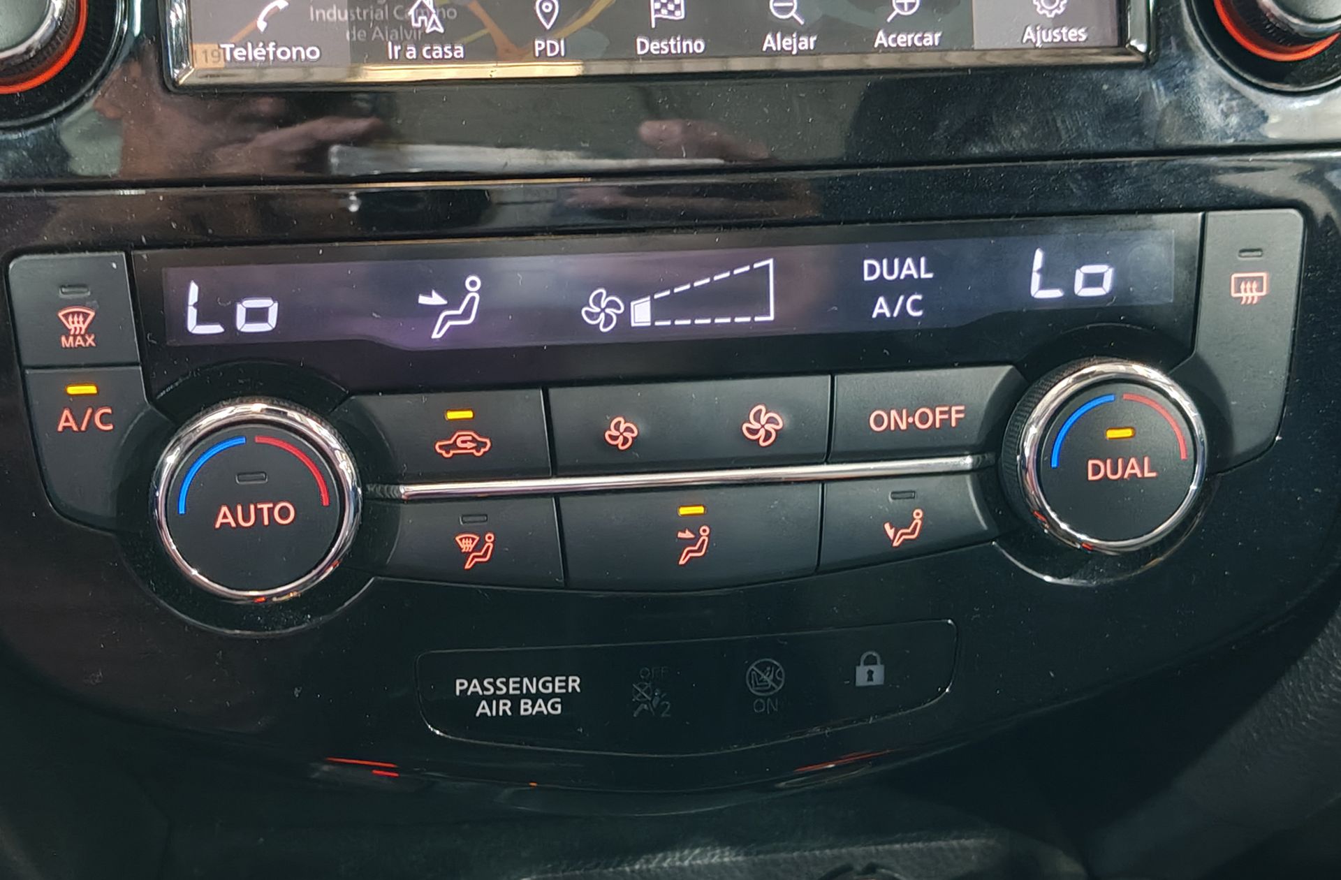 Nissan Qashqai DIG-T 160 N-Connecta 4x2 DCT - foto 34