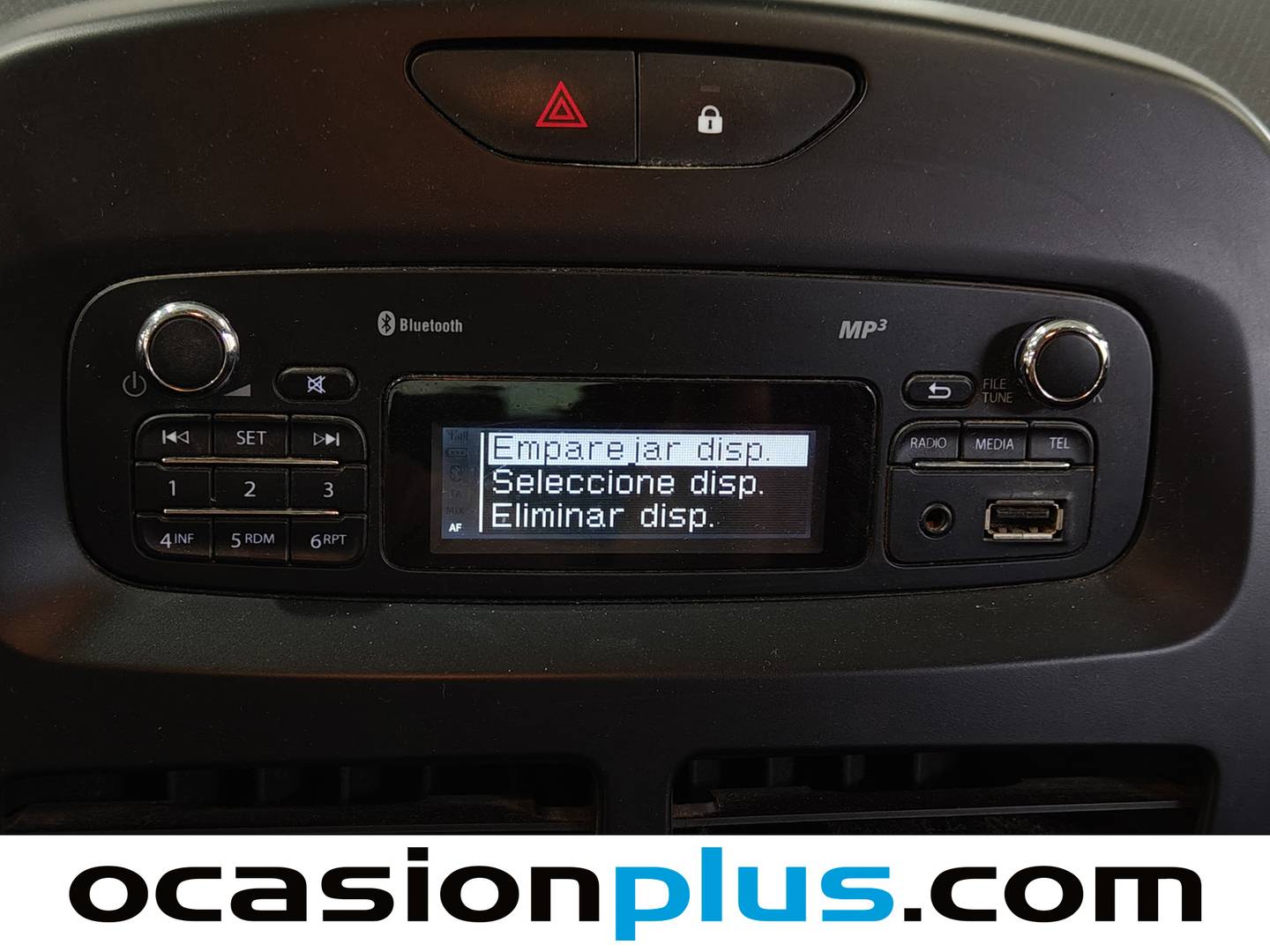 Foto Renault Clio Renault Clio 1.2 16v Authentique (75 CV)