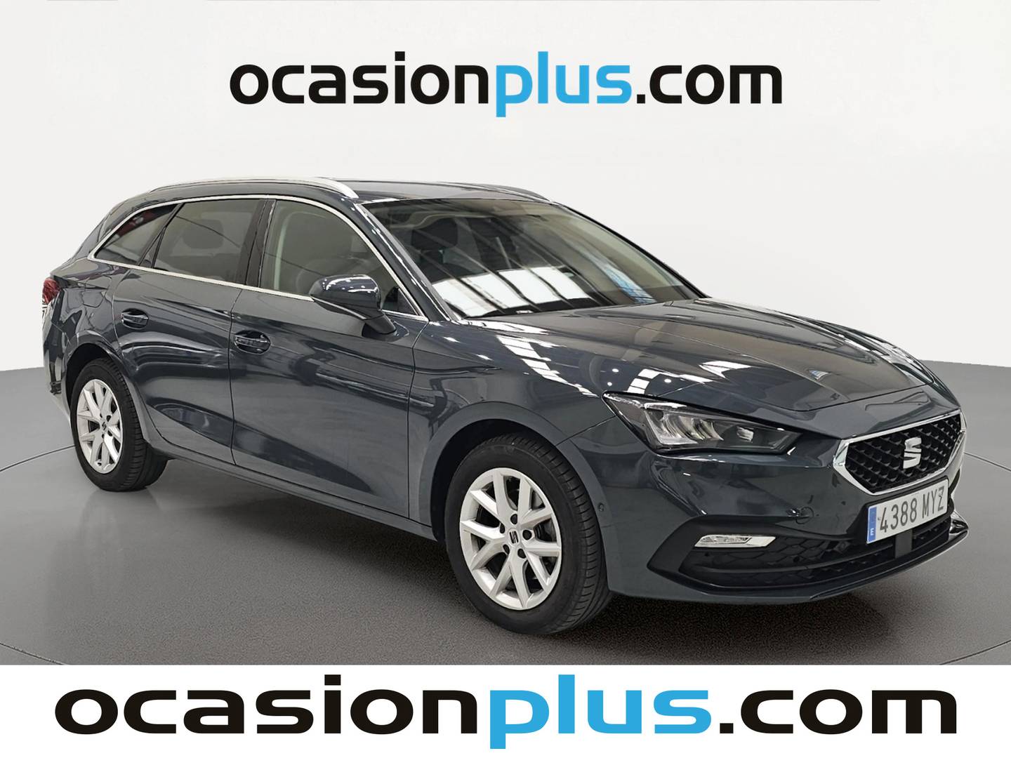 Foto delantera Seat León Seat León ST 1.5 TSI Style 25 Aniversario (116 CV) derecha