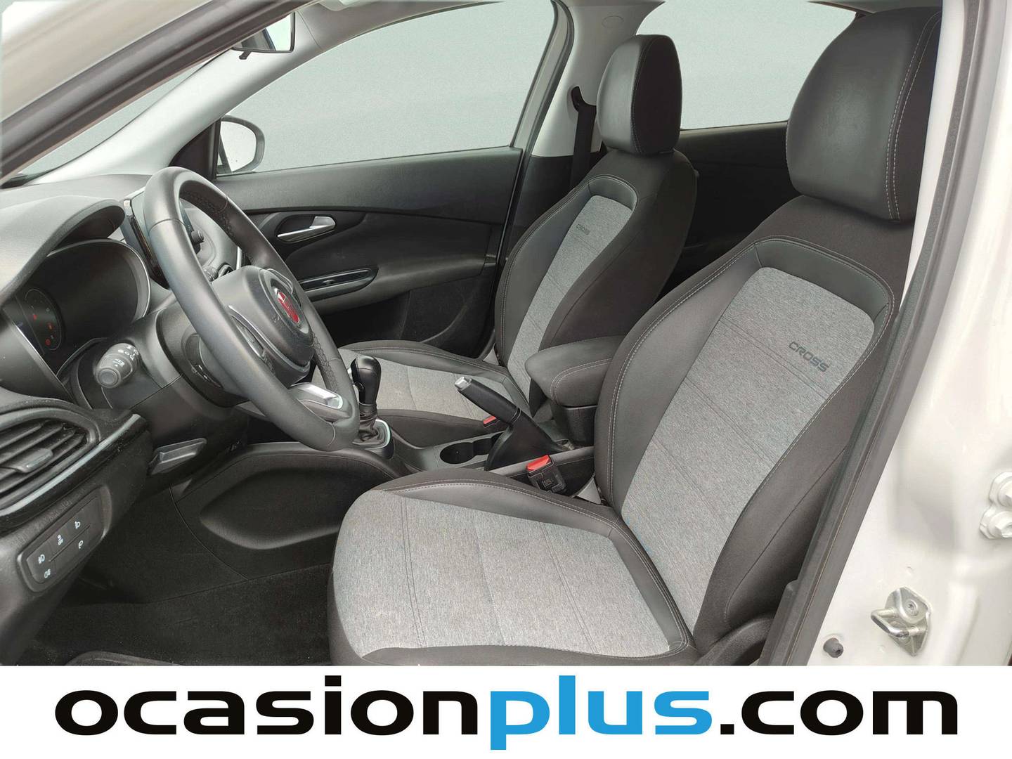 Foto asientos delanteros Fiat Tipo Fiat Tipo 1.5 Hybrid Cross DCT (130 CV)