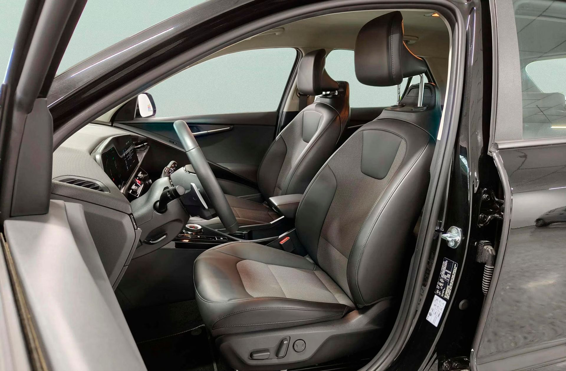 Kia Niro 1.6 GDi HEV Drive - foto 9