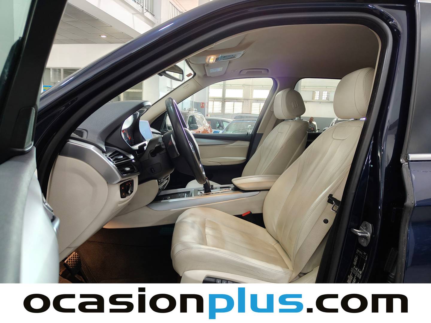 Foto asientos delanteros BMW X5 BMW X5 xDrive30d (258 CV)