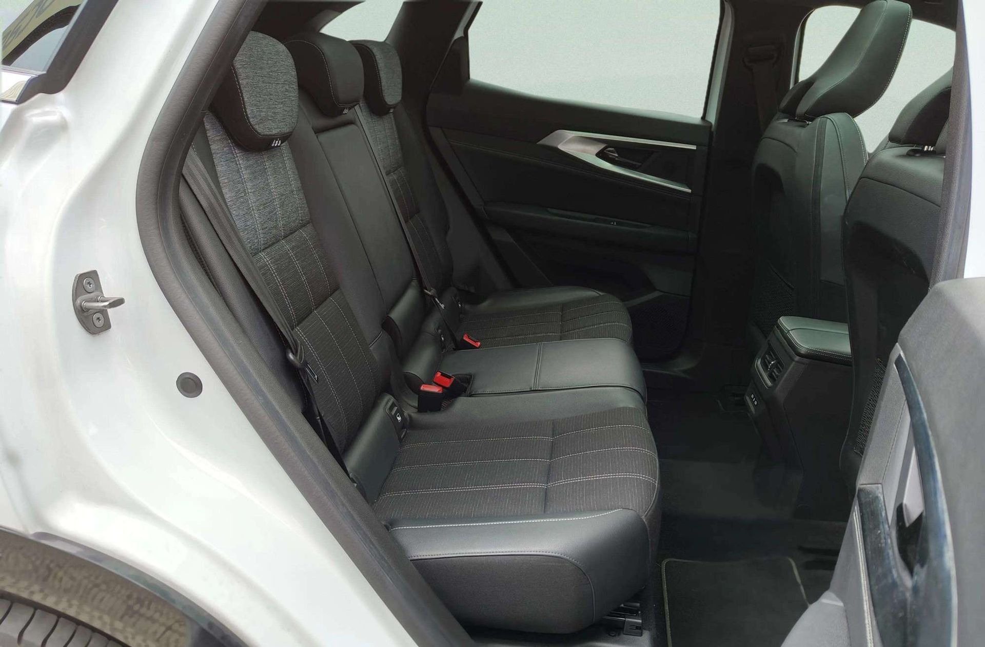 Renault Austral Techno E-Tech Full Hybrid - foto 24