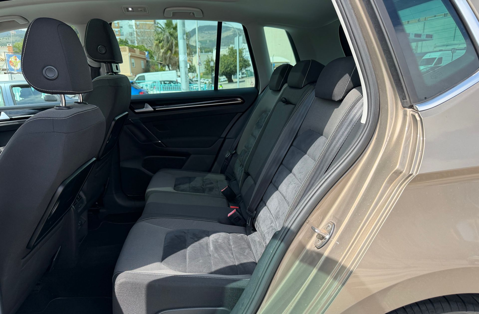 Volkswagen Golf Sportsvan Sport 2.0 TDI CR BMT DSG - foto 12