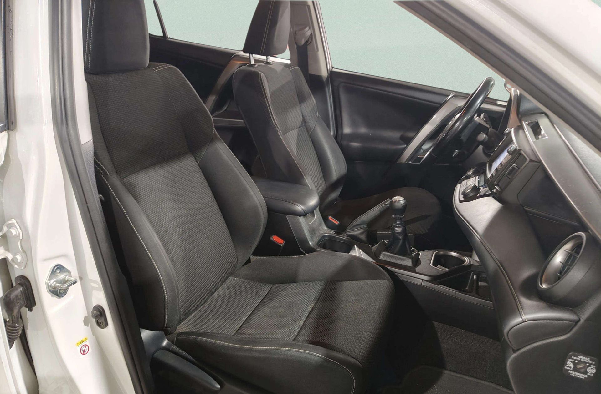 Toyota RAV4 150D Advance Pack Drive 2WD - foto 18