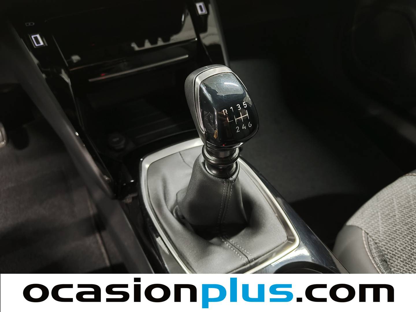 Foto Peugeot 2008 Peugeot 2008 PureTech 100 S&S Allure (100 CV)