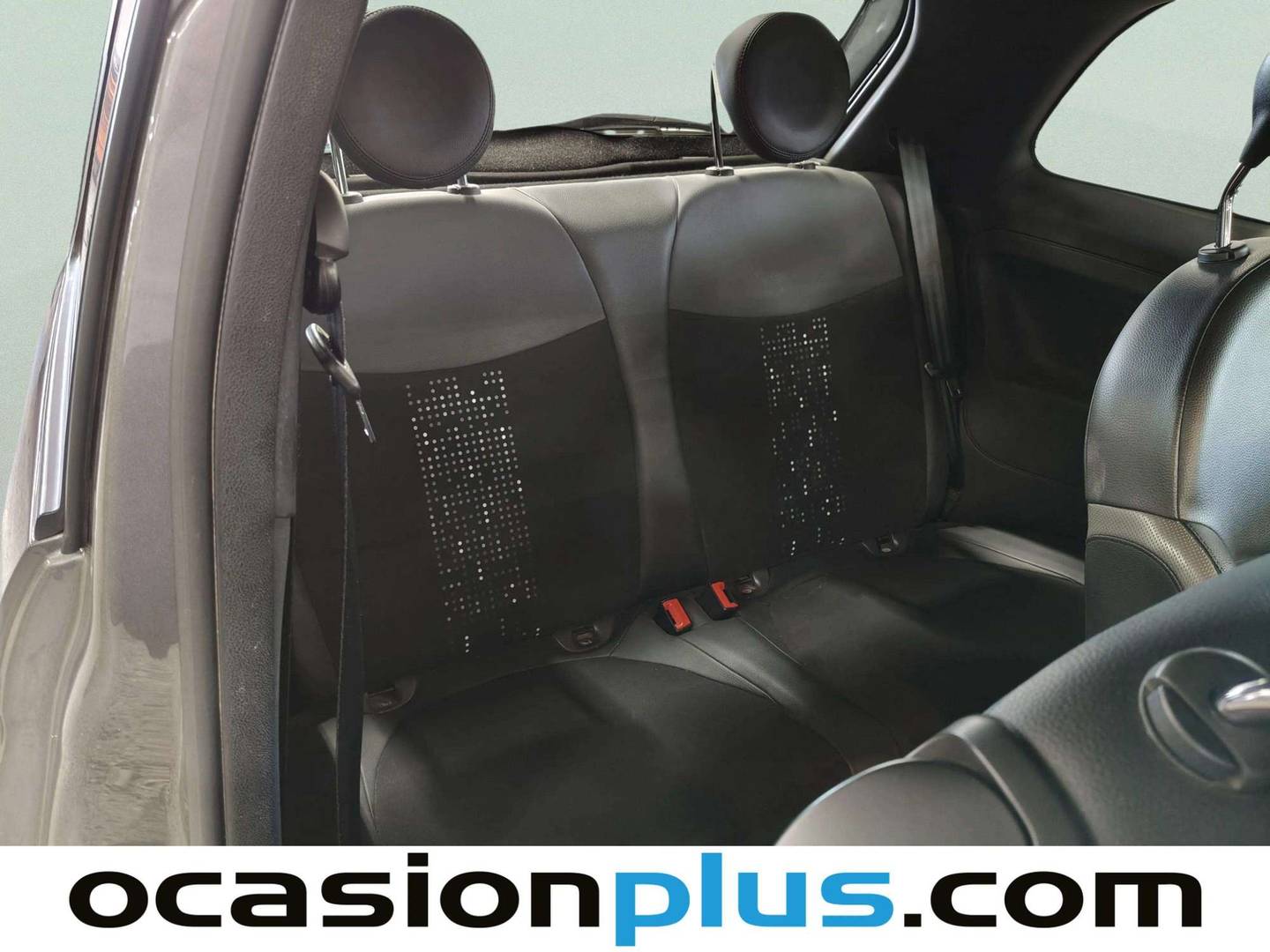 Foto asientos traseros Fiat 500 Fiat 500 1.0 Hybrid Connect (70 CV)