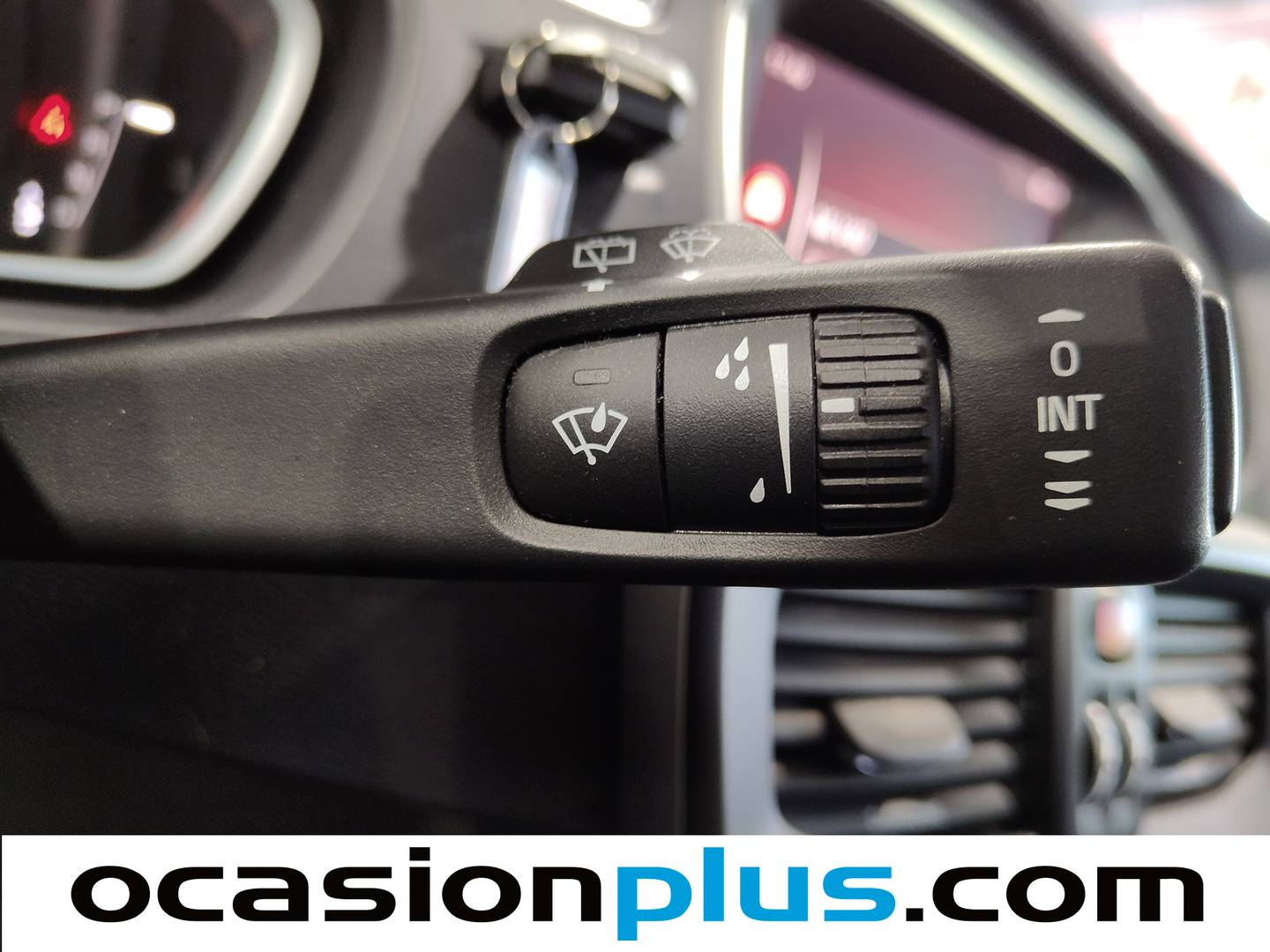 Volvo V40 Volvo V40 T2 Momentum Auto (122 CV) seminuevo