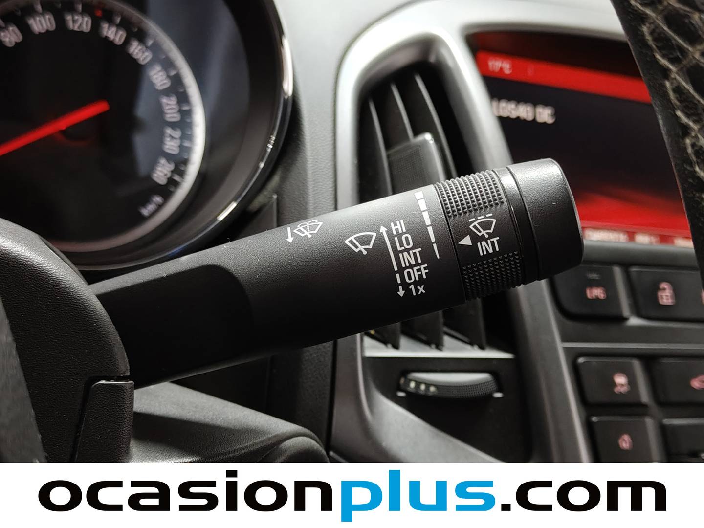 Opel Astra Opel Astra 1.4 Turbo GLP Sedan Business (140 CV) al mejor precio