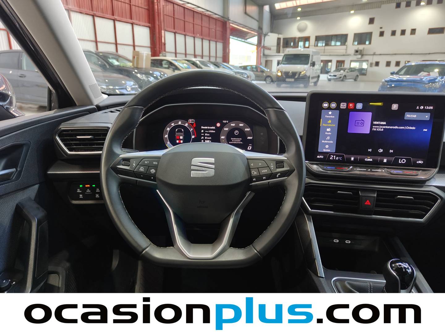 Foto Seat León SEAT León ST 1.5 eTSI Style 25 Aniversario  (116 CV)