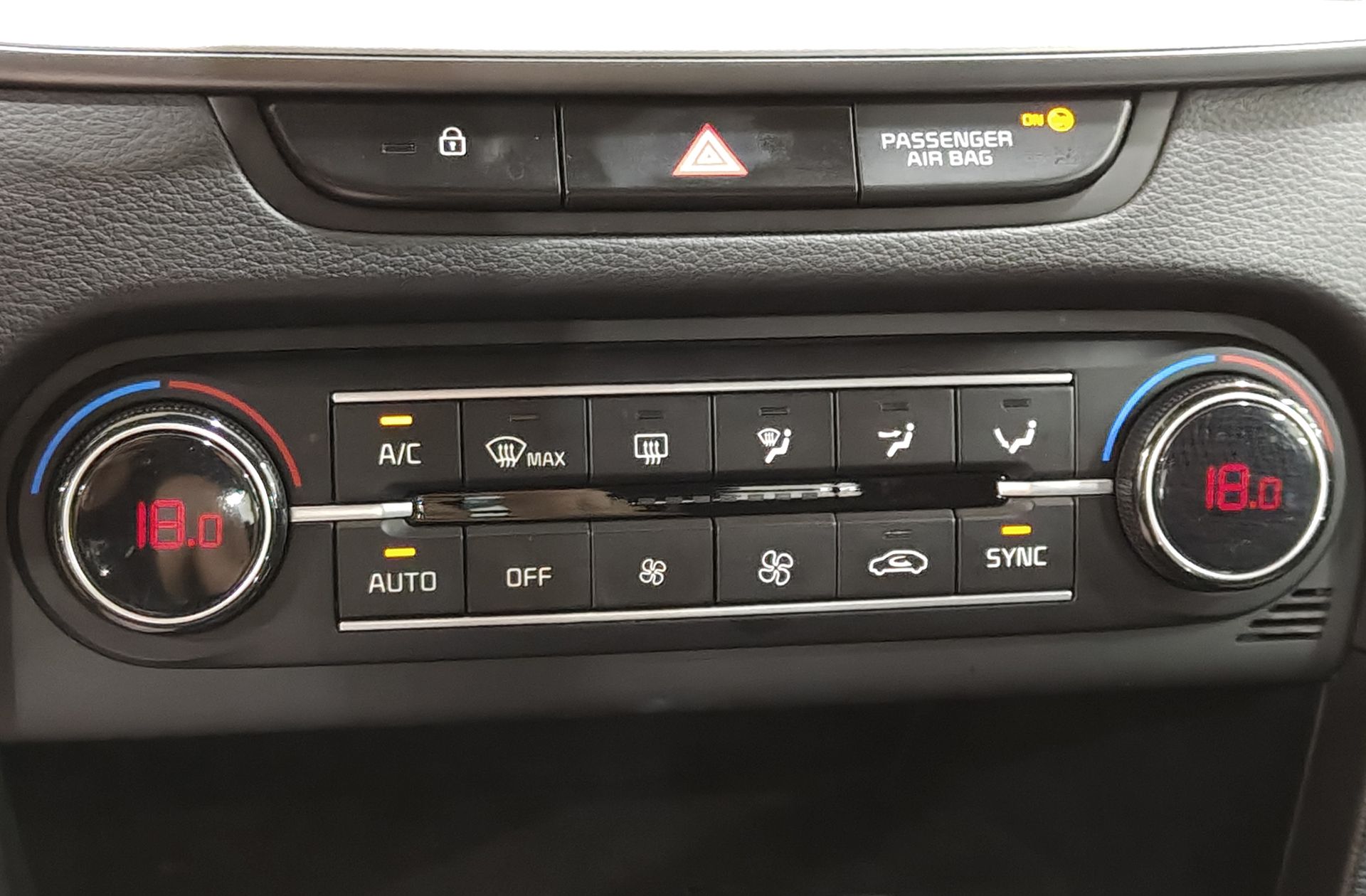 Kia Ceed 1.0 T-GDi Drive - foto 30