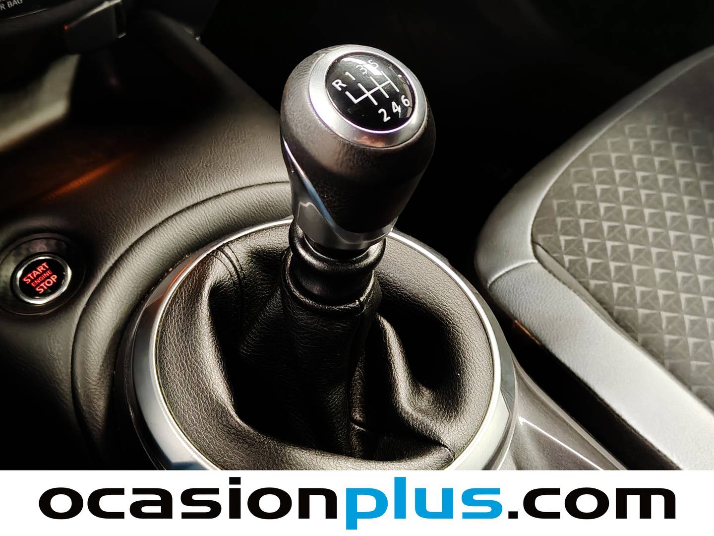 Foto Nissan JUKE Nissan Juke DIG-T 114 N-Design 4X2 (114 CV)