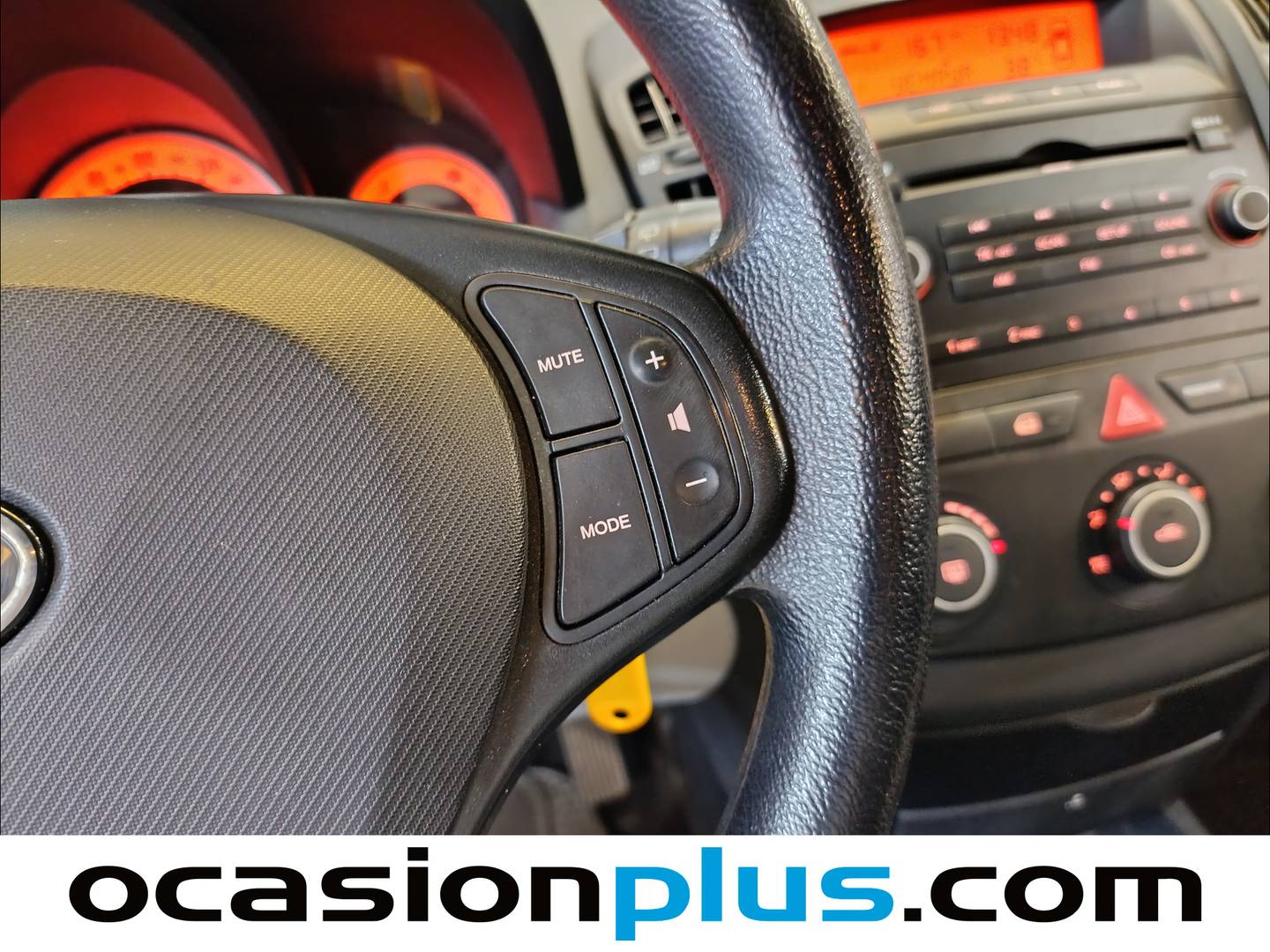 Equipamiento del KIA Ceed KIA Ceed 1.4 CVVT Concept (109 CV)