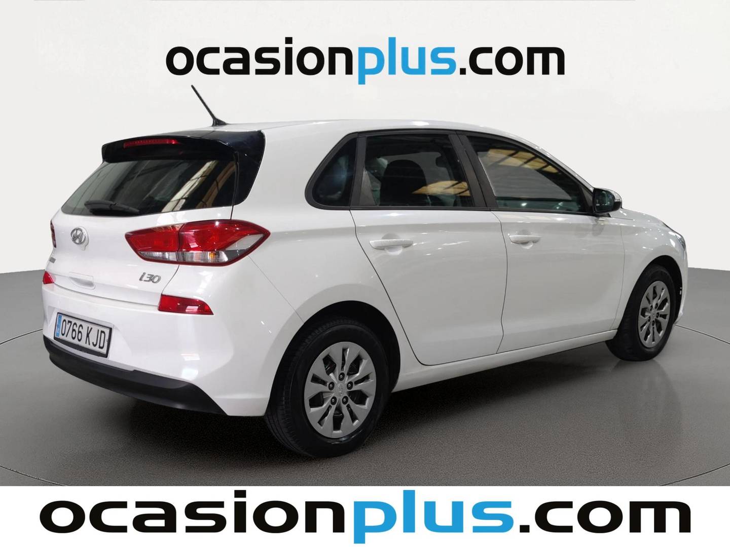 Foto trasera Hyundai i30 Hyundai i30 1.0 TGDI Klass (120 CV) derecha