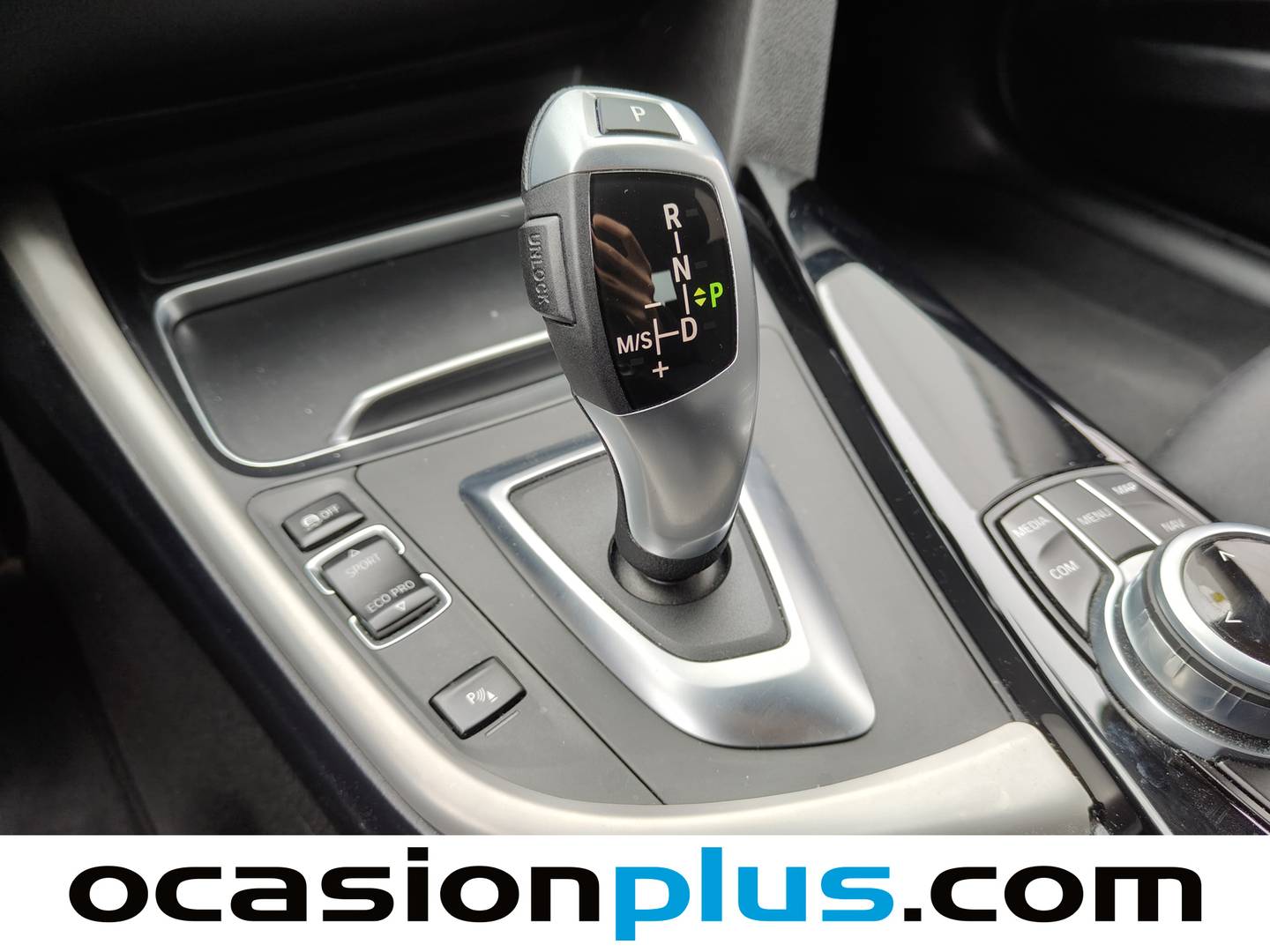 Foto BMW Serie 3 BMW Serie 3 318d Business (150 CV)