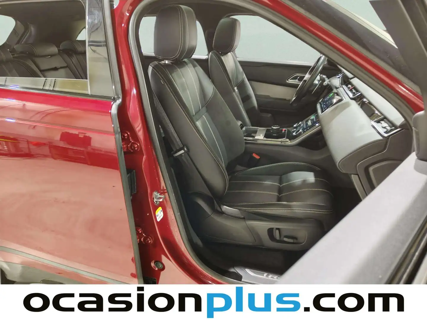 Foto Land Rover Range Rover Velar Land Rover Range Rover Velar P250 R-Dynamic 4WD Auto (250 CV)