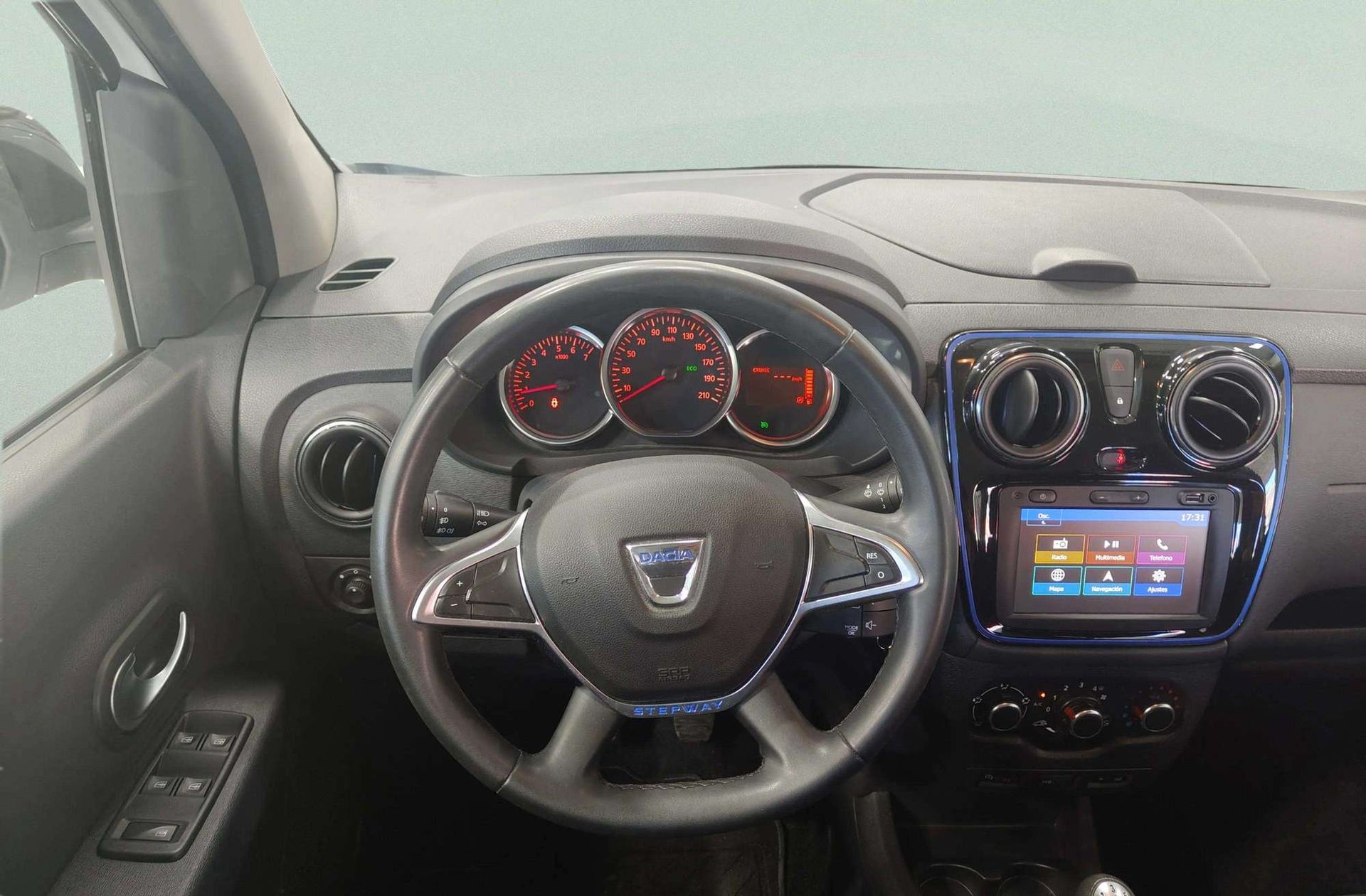 Dacia Lodgy Comfort 1.6 GLP - foto 22