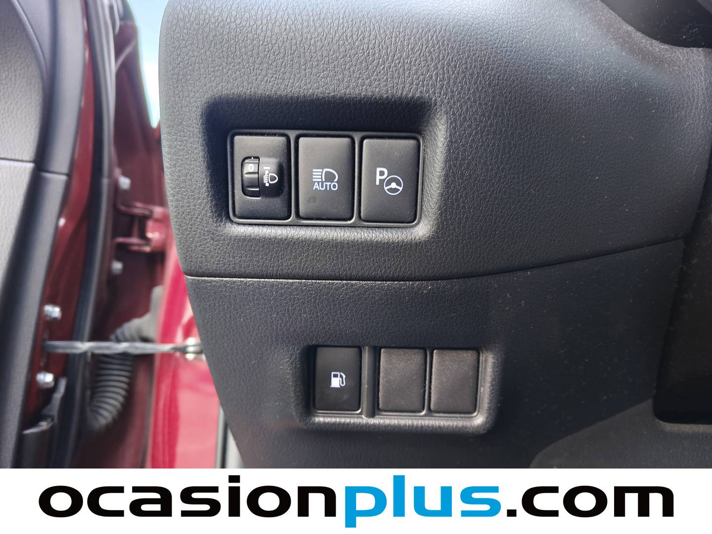 Foto Toyota C-HR Toyota C-HR 1.8 125H Style Plus  (122 CV)