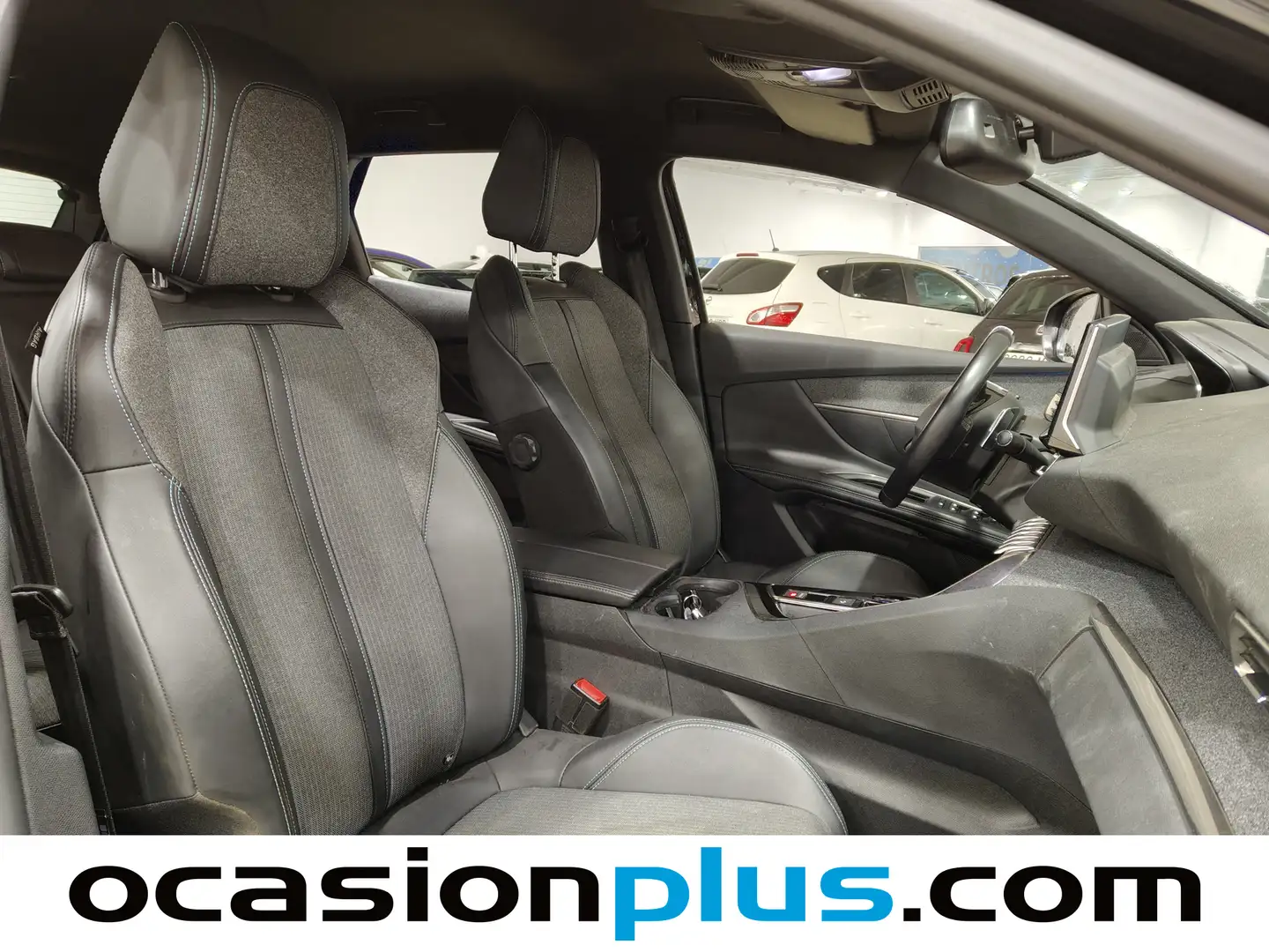 Foto Peugeot 3008 Hybrid Peugeot 3008 Hybrid 300 Allure Pack e-EAT8 (300 CV)