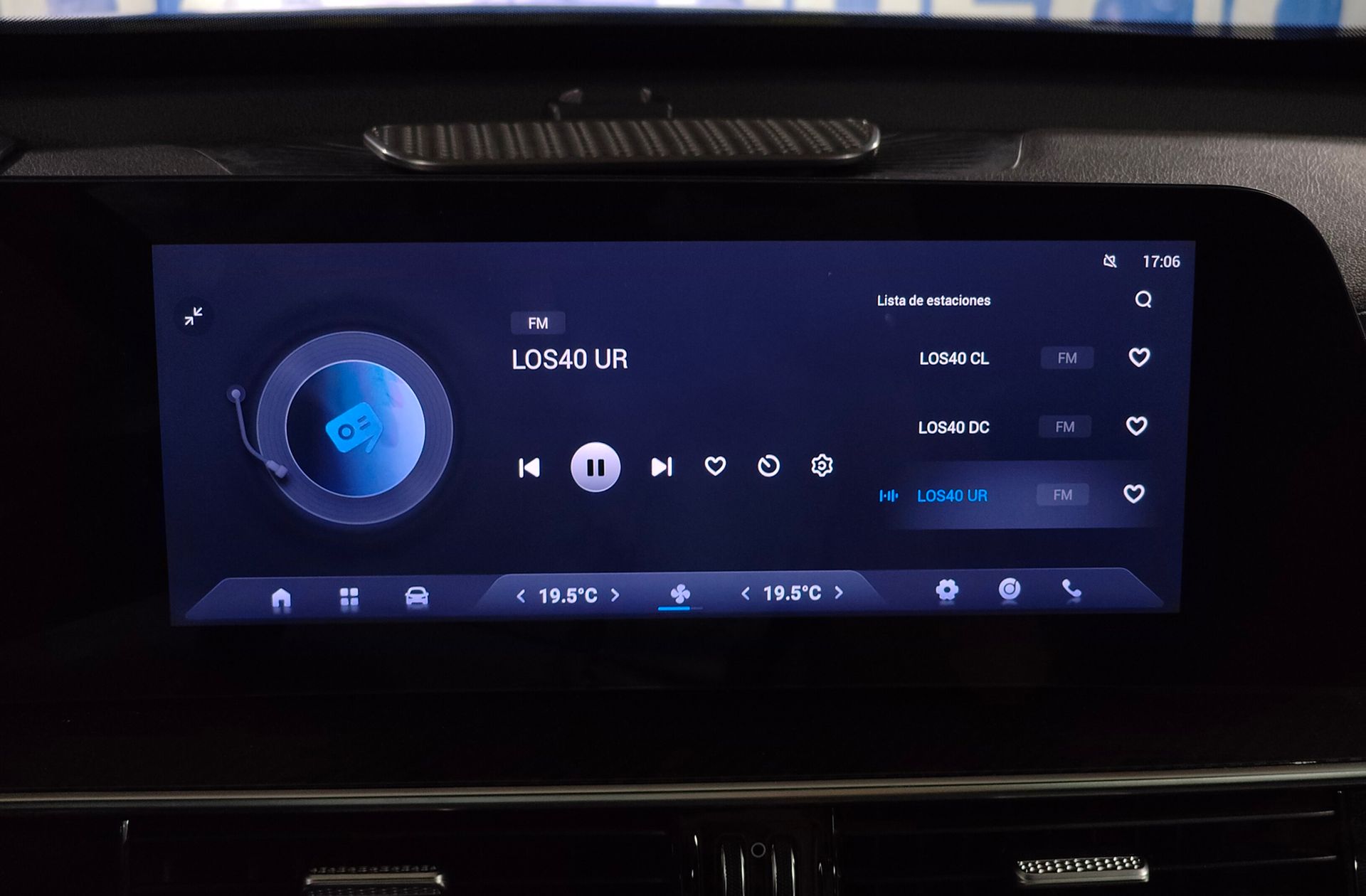 Ebro s700 1.6 T-GDi Luxury 7 DCT - foto 37