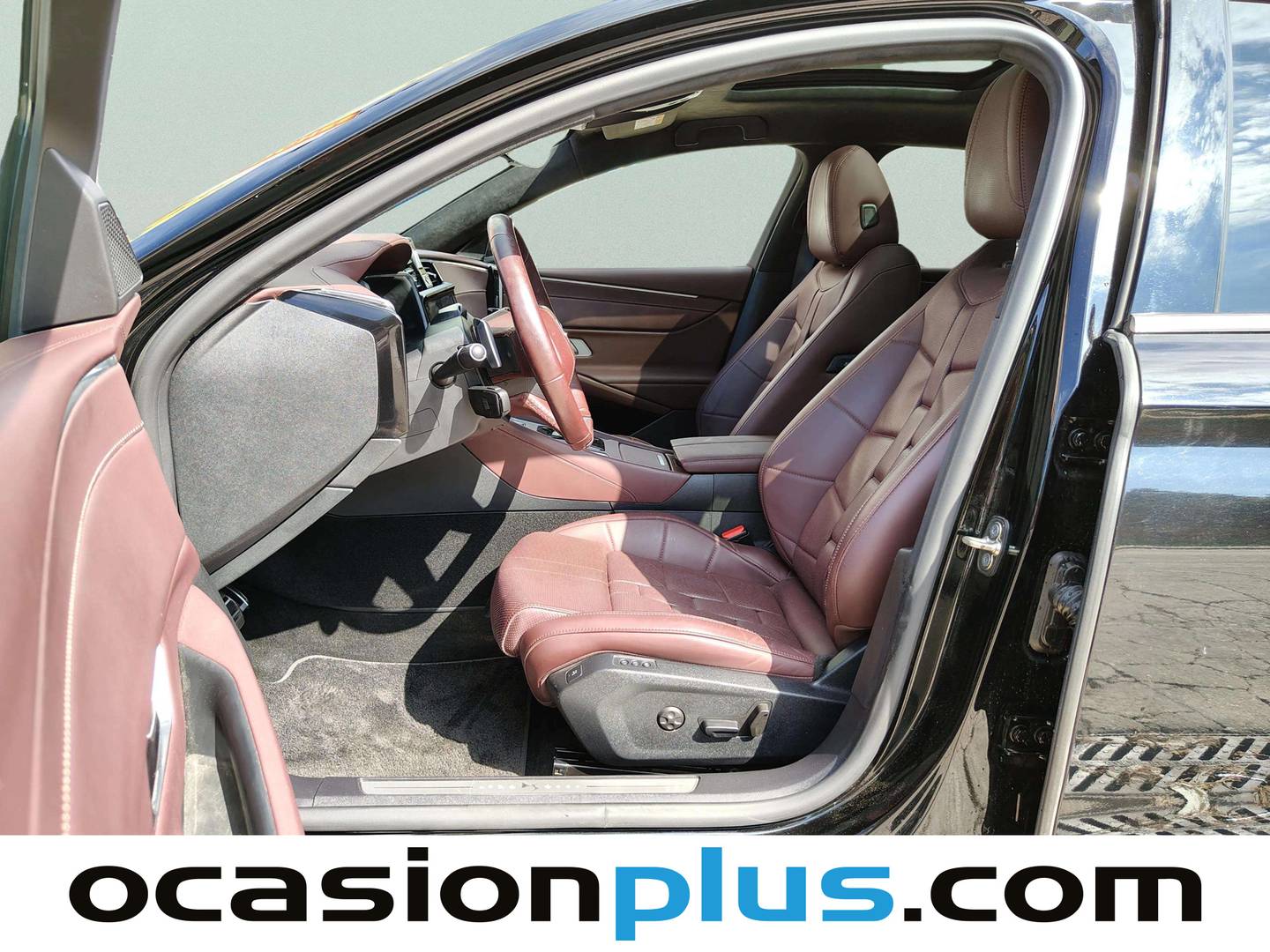 Foto asientos delanteros DS DS 9 DS DS 9 E-Tense 360 Rivoli+ 4X4 (360 CV)